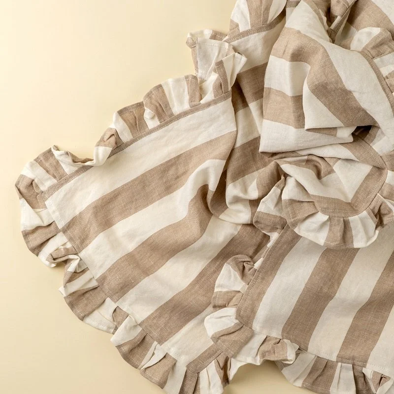 Ind Runner ruffle wide  (3).jpg