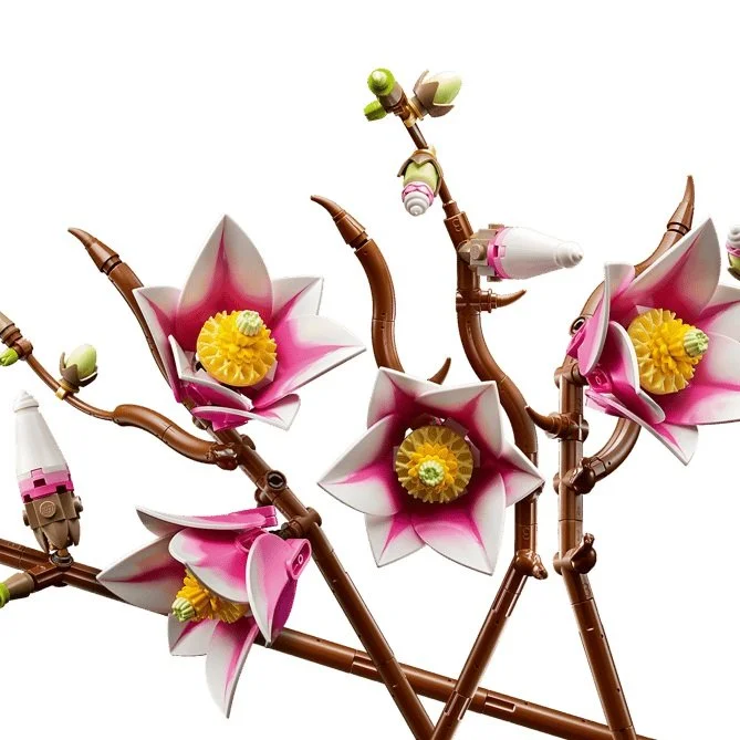 LEGO® Botanicals Magnolia Branches (11510)