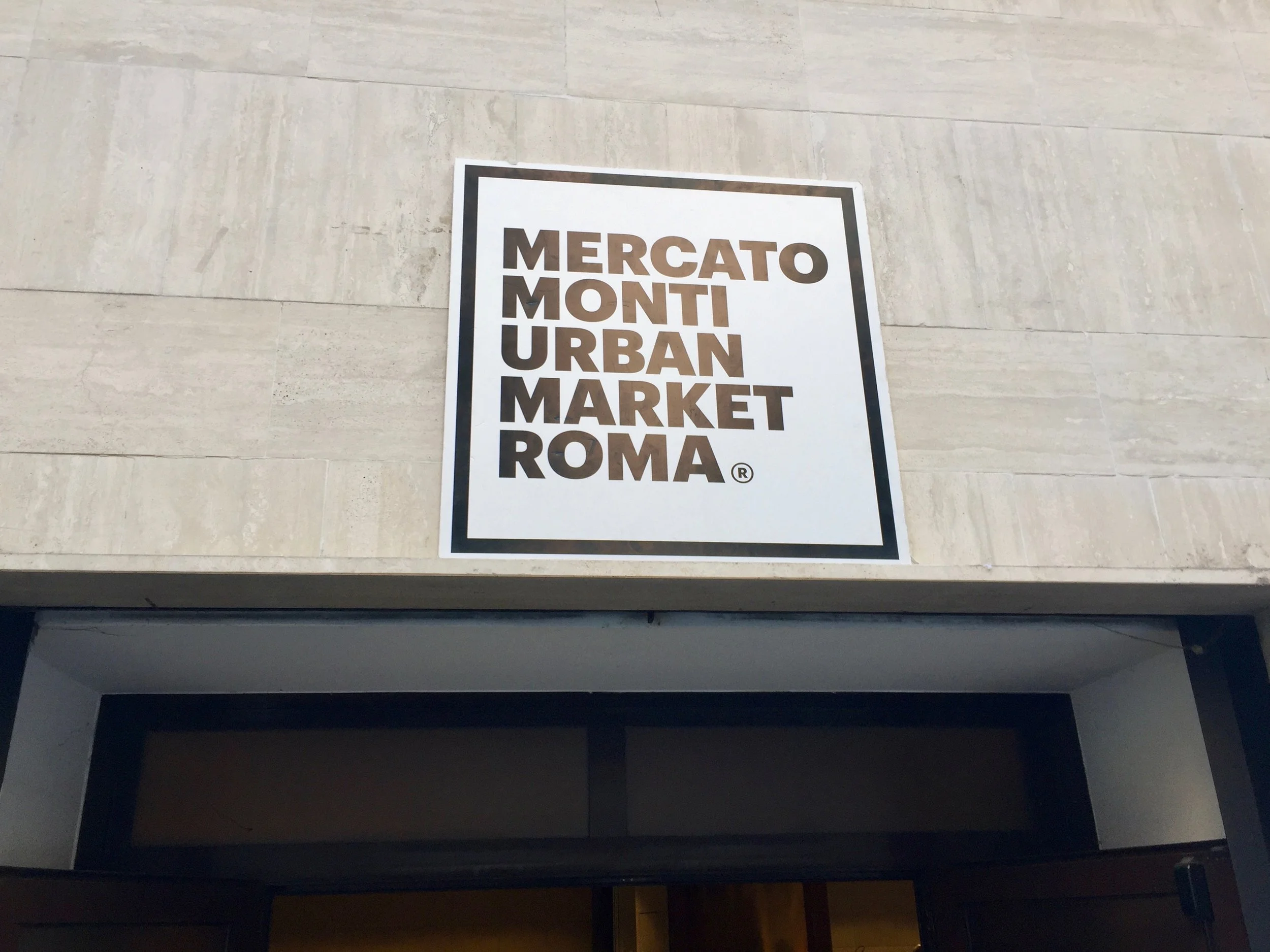 Vintage Shopping in Rome: Monti