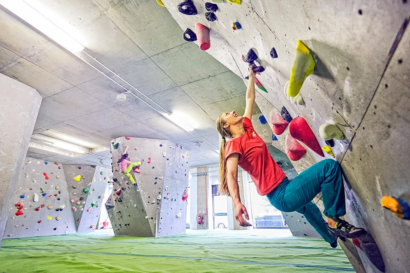 Gutsy Girls Womens Climbing (3 of 4).jpg