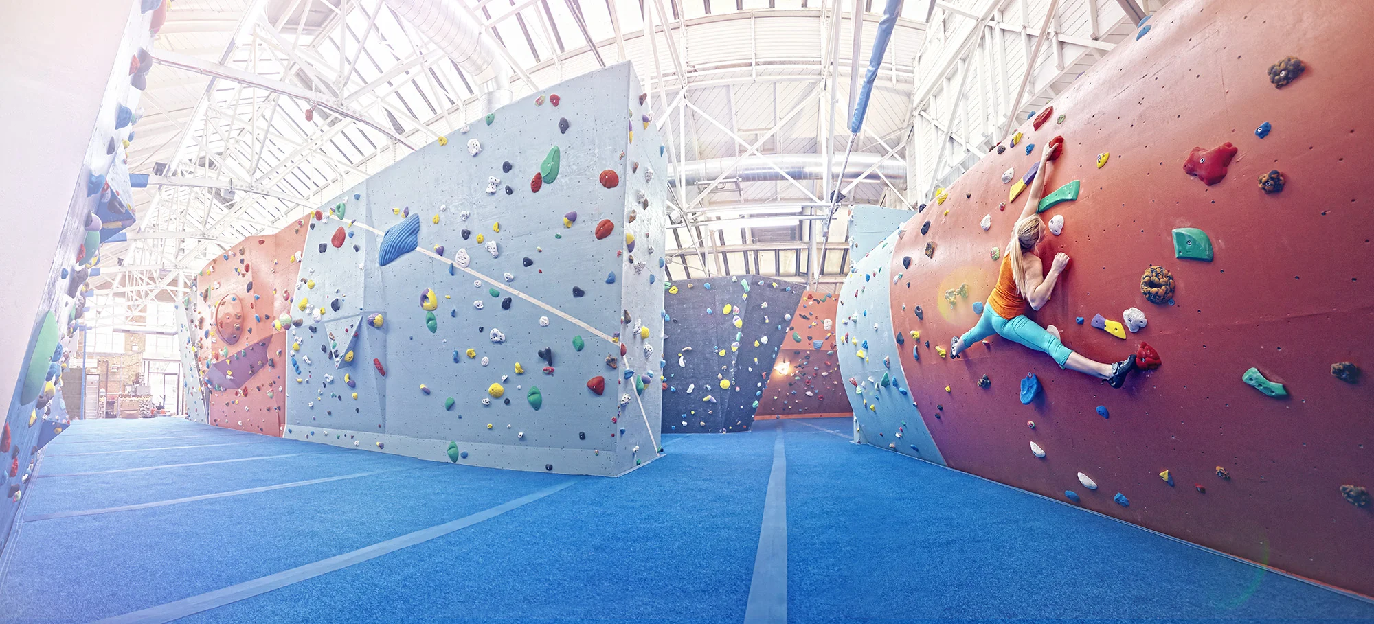 026_arch_promo_pano2_RT1_1_1.jpg
