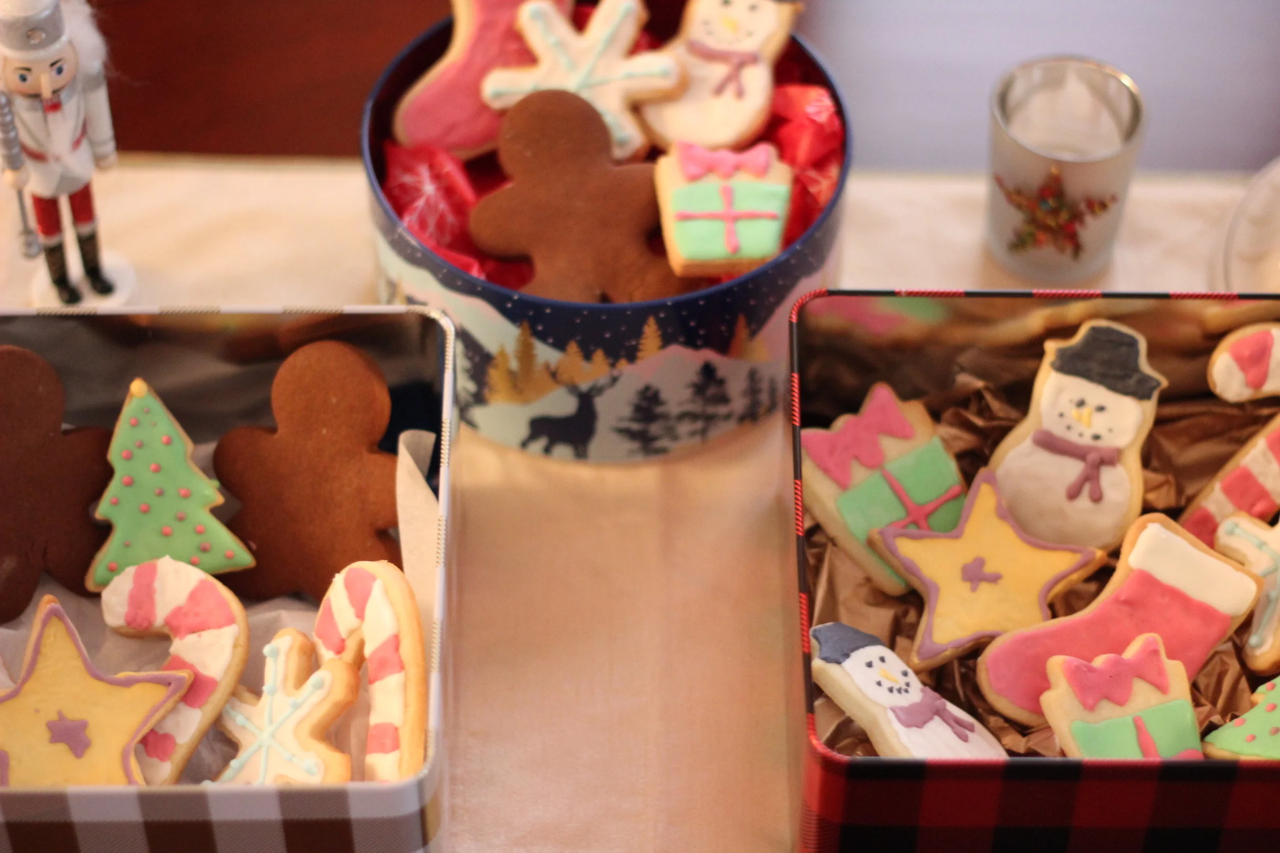 Meagan's Flavors of the Holidays: Gingerbread Cookies and Holiday Sugar Cookies