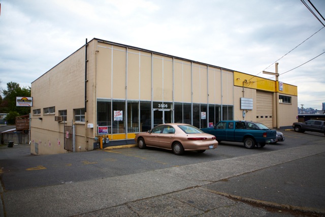 storefront_before.jpeg