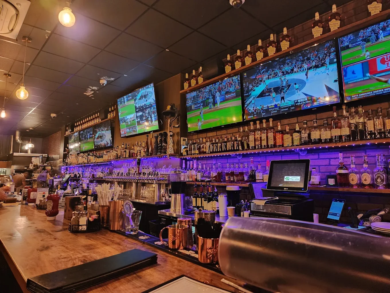 BUCK HILL BREWERY AND RESTAURANT