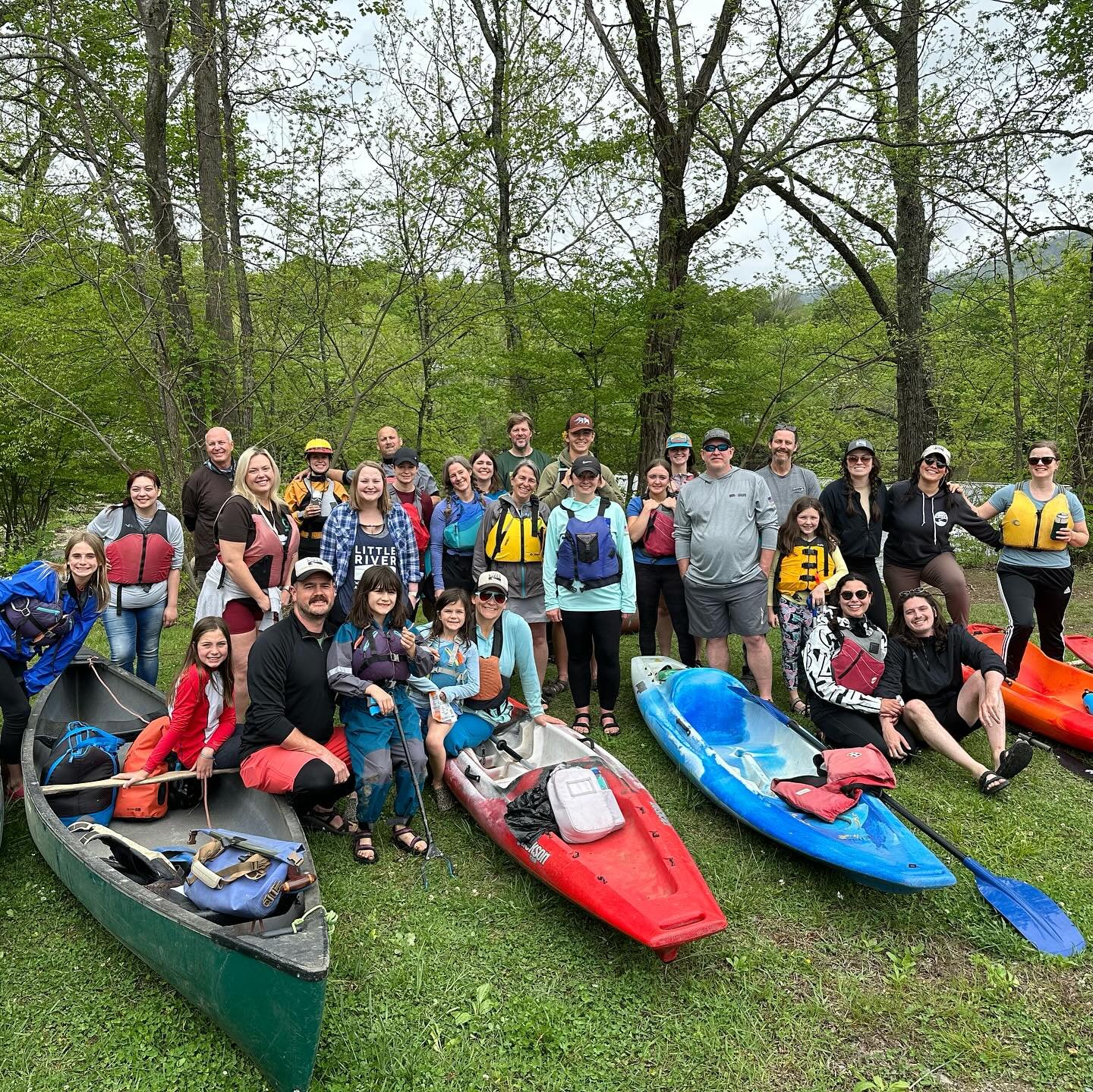Happy Earth Day everyone! 🌎
This past Saturday, in honor of Earth Day, we hosted a Little River Paddle Cleanup, and 30 volunteers braved some not so promising weather to come out and help us do our part to clean up the Little River! 
We were able to