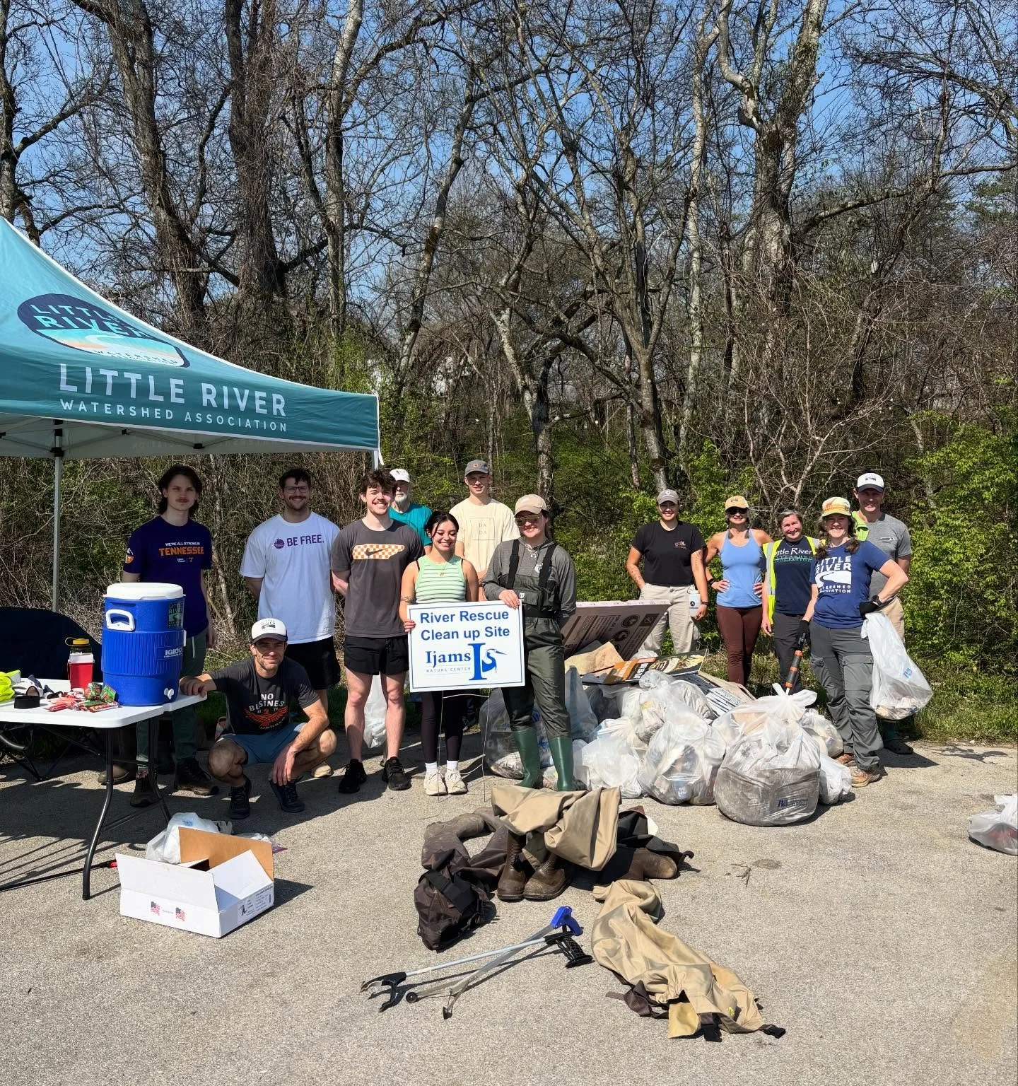 We&rsquo;ve been up to a lot in the last few weeks! From participating in @ijamsnaturecenter River Rescue, to @coultergrove joining us on Pistol Creek for their Spring SERVE day (featuring this injured Northern Hogsucker students found), and enjoying