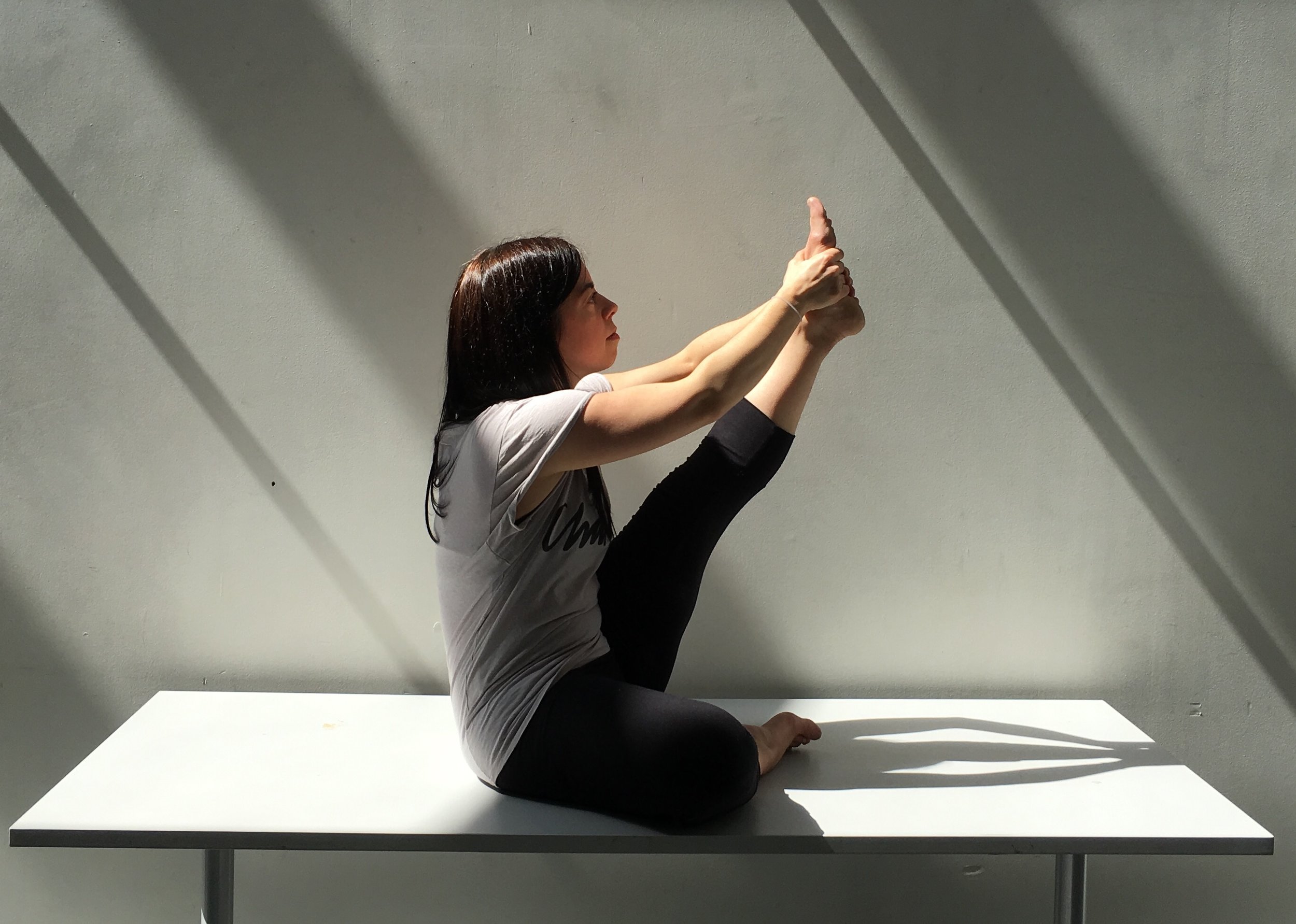 Transart Advisor Laura Gonzales performing in Warmed Air - Edinburgh Art Festival