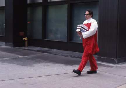 For Art's Sake , 2003-2007, pilgrimage to the Queens Museum to meet Tom Finkelpearl and to stop at Local Project, Y Gallery, and the Elmhurst and Steinway Libraries to meet different groups. Presented with Franklin Furnace and Lower Manhattan Cultural Council. Photo: Ka-Man Tse. Courtesy of Nicolás Dumit Estévez