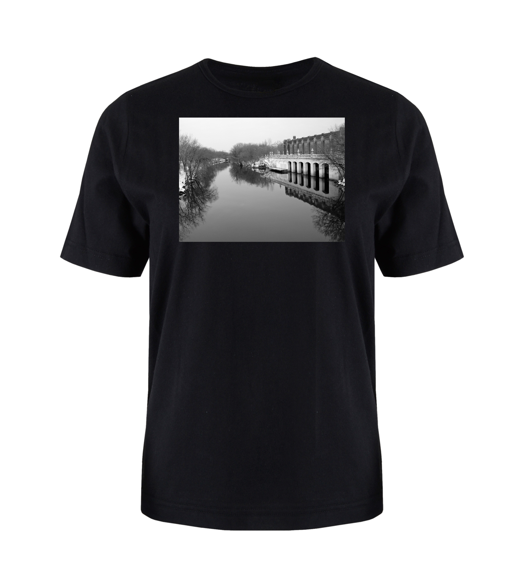 ChicagoRiverTributary_LawrenceAve_2005_Black_StoreMock.png
