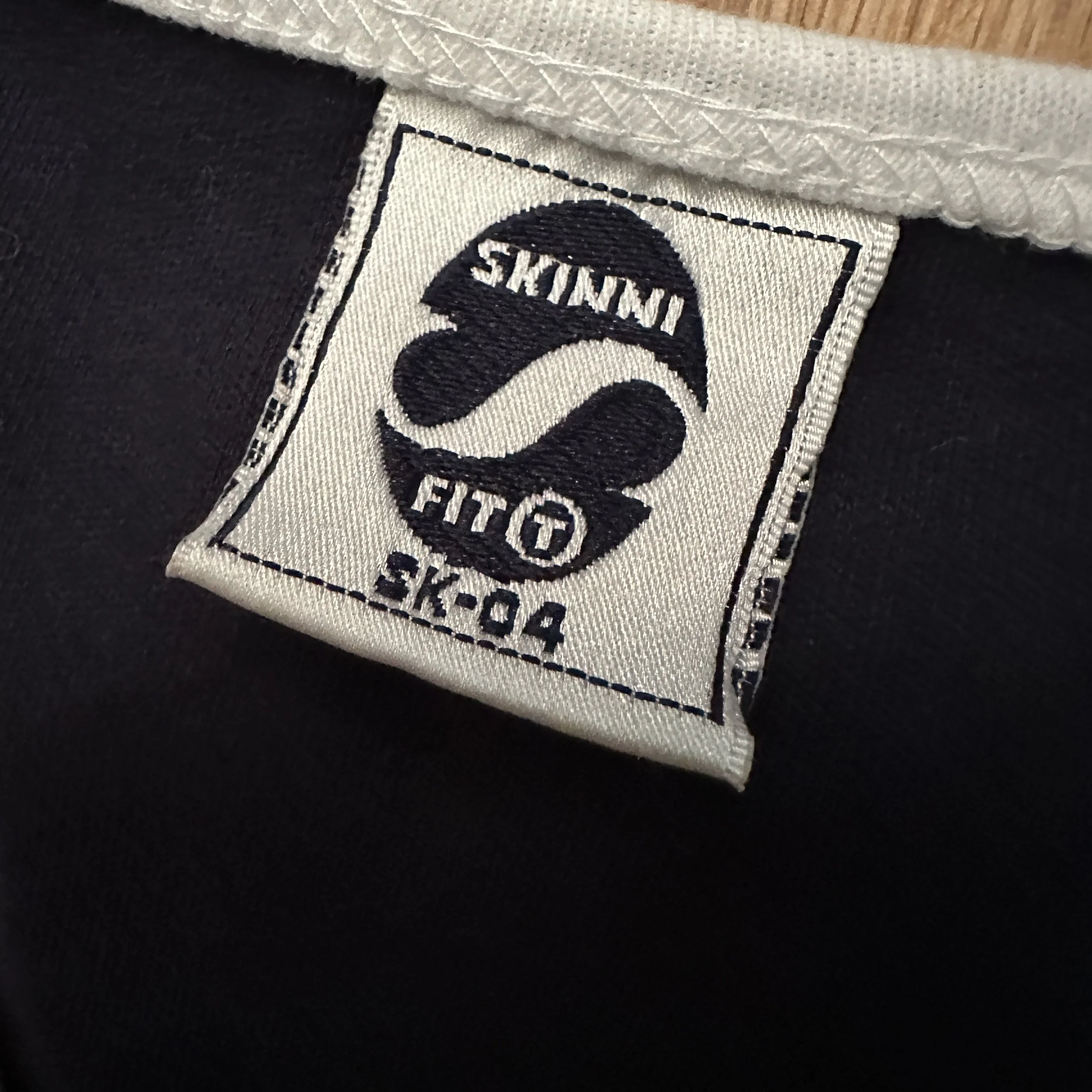 Ladies_BHIC_DiamondsOnTheInside_TShirt_LaundryTag.jpg