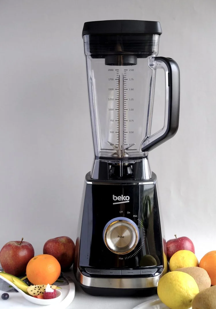 Breakfast+smoothie+bowl_Beko_Eat+Like+A+Pro_13.jpg