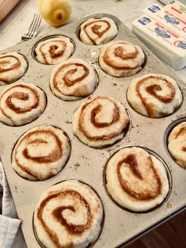 cinnamonbuns1.jpeg