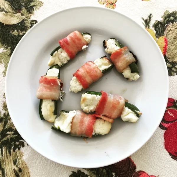 jalapenopoppers.jpeg