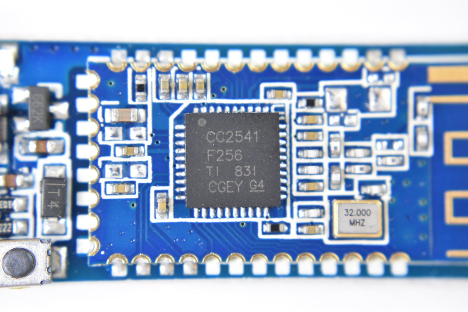 DSD TECH HM-11 Bluetooth 4.0 BLE-Modul mit 6 PIN-Karte Kompatibel mit iOS-Geräten für Arduino 