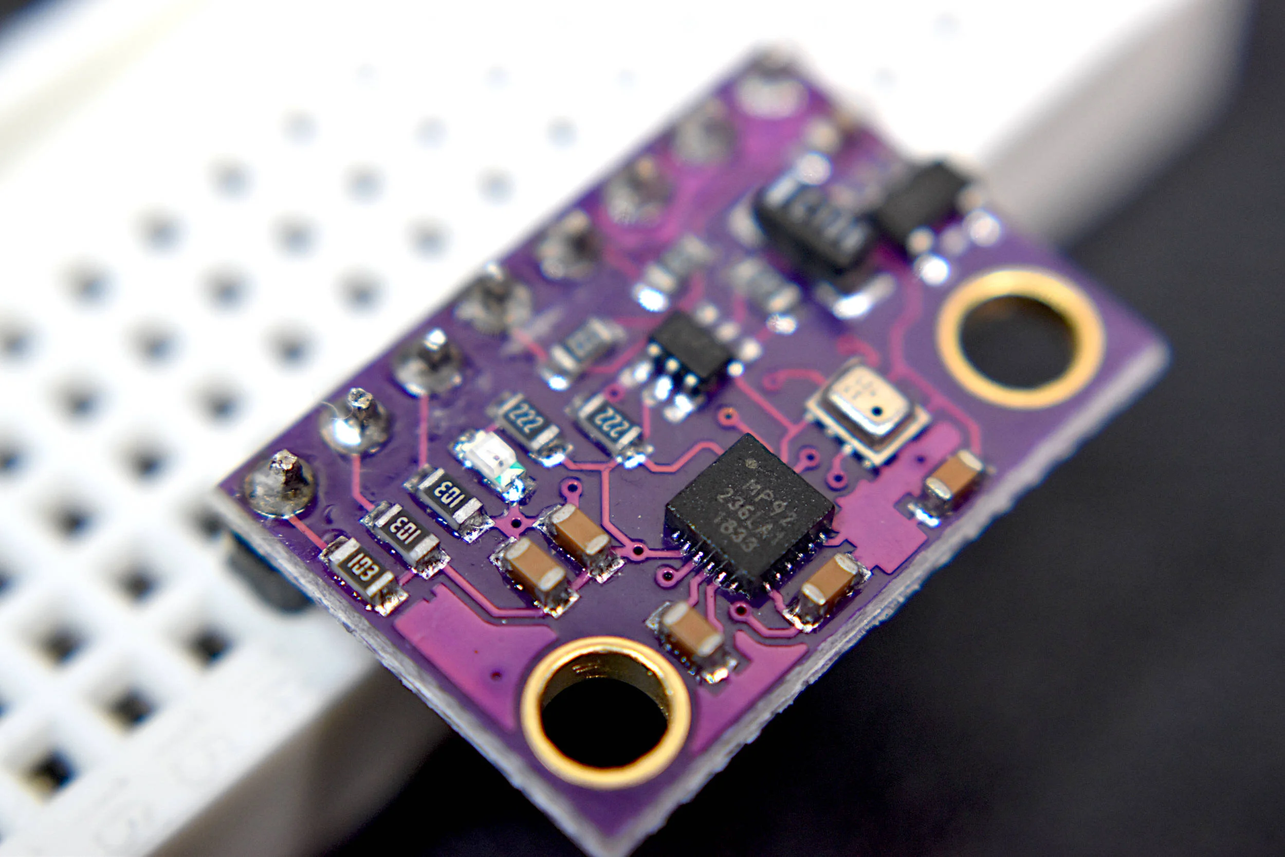 GY_91_breadboard_zoom_MP92.JPG
