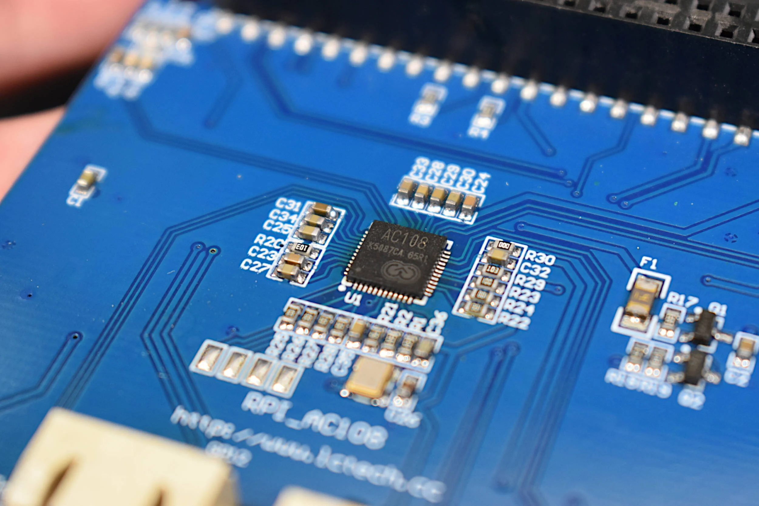 quadmic_AC108_chip.JPG