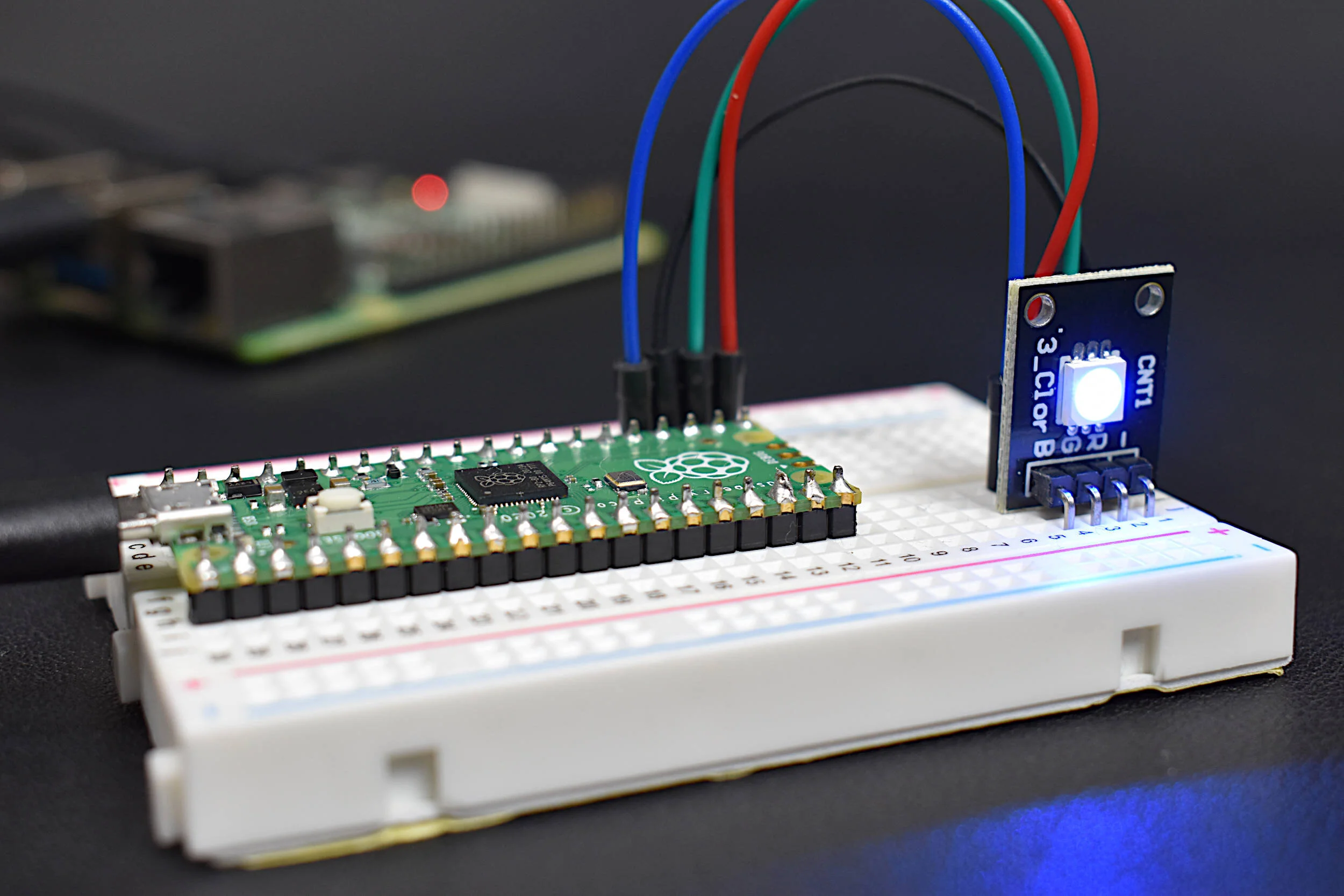 rpi_pico_w_rgb_led_blue.JPG