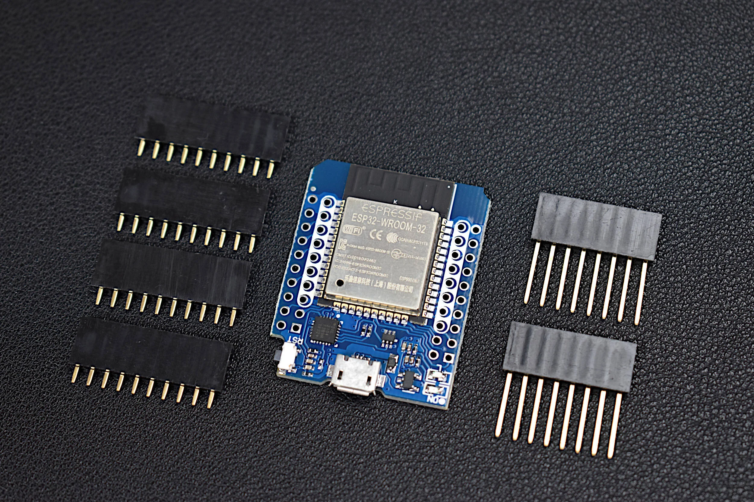 esp32_d1_mini_w_pins.JPG