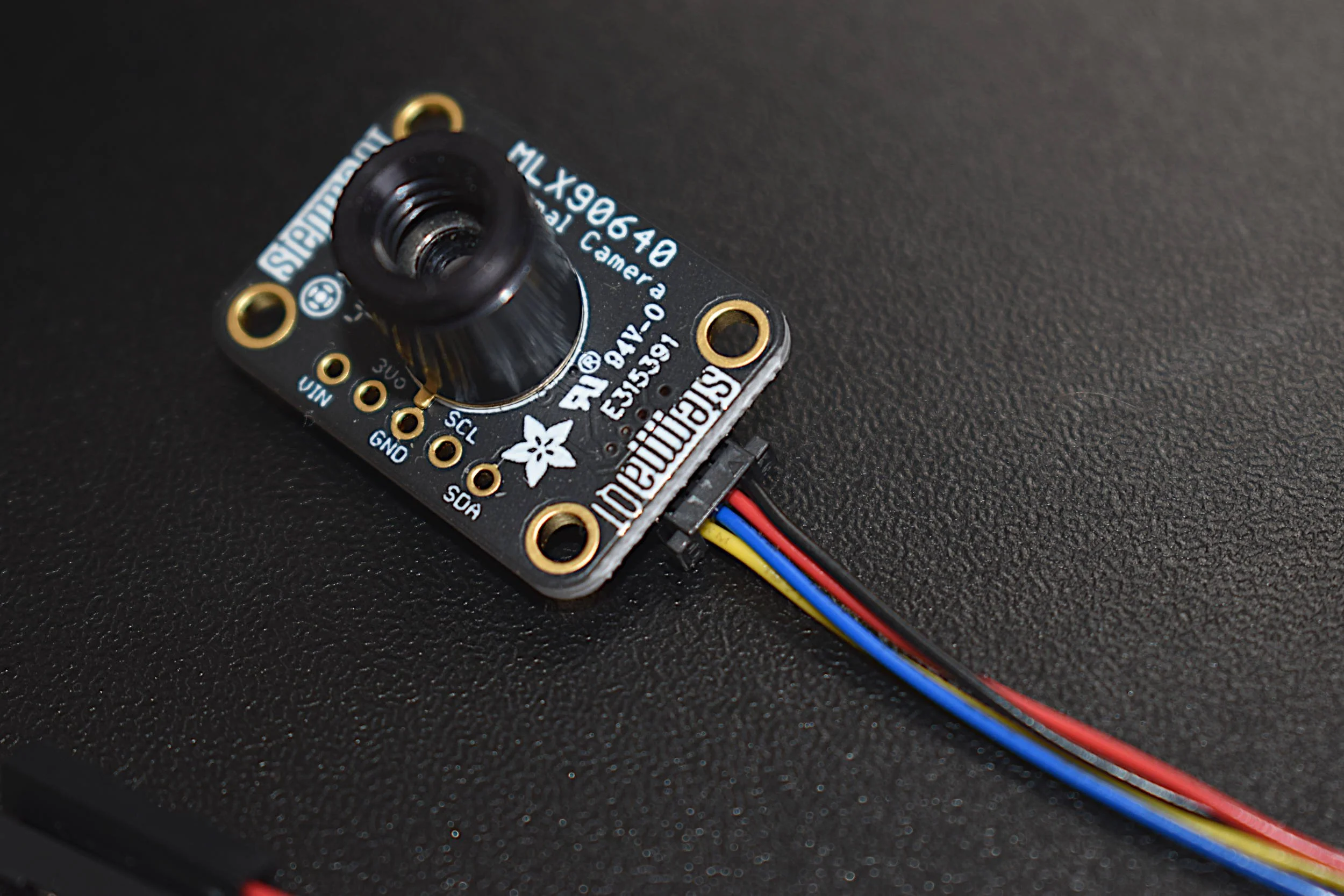 MLX90640_adafruit_w_connector2.JPG
