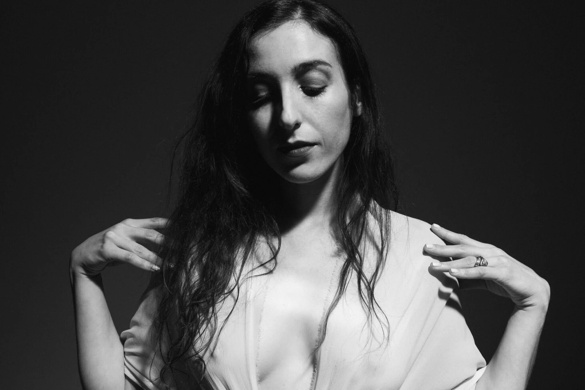 Listen to Marissa Nadler's top ten songs of 2019