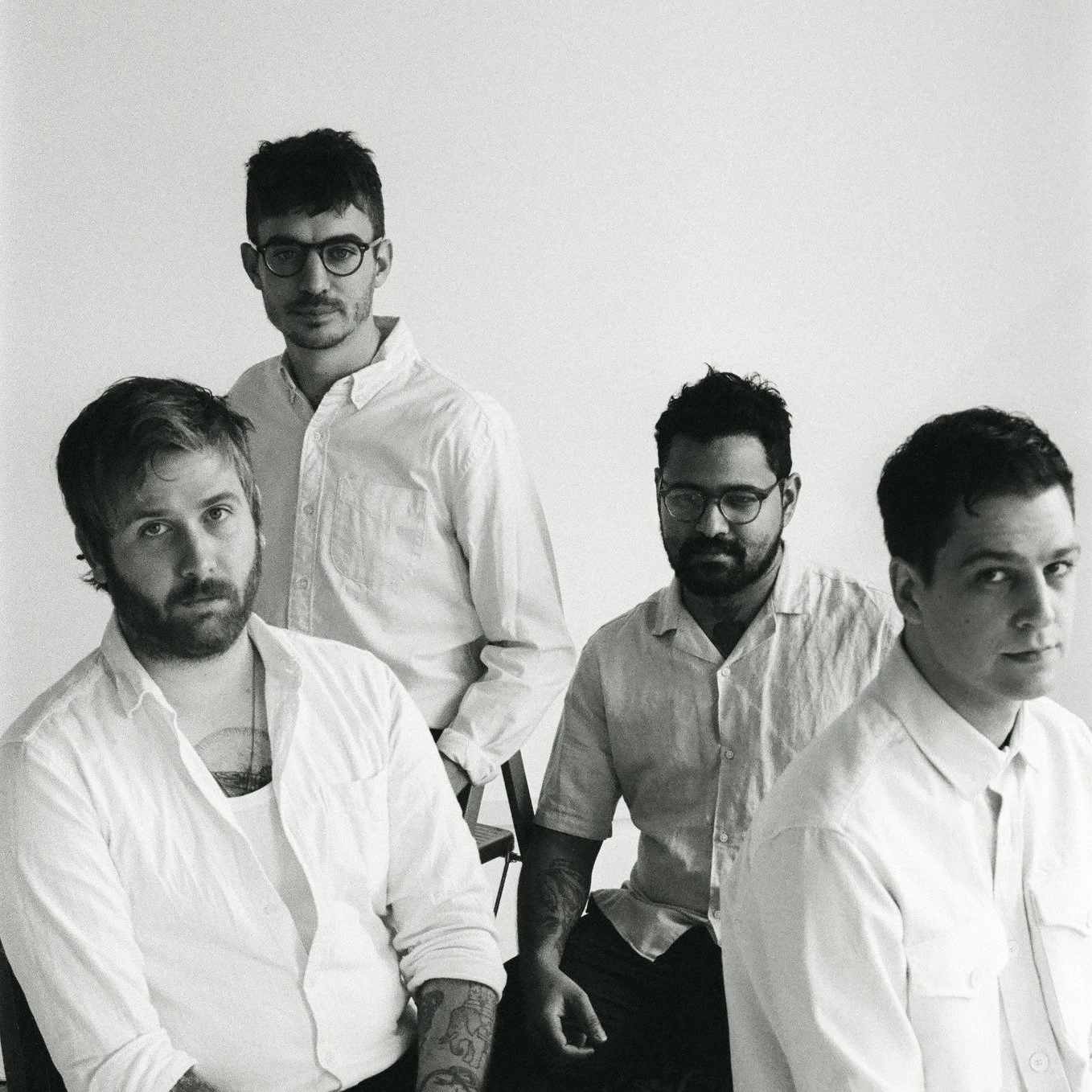 Automatic replaced by Crows for Grauzone Festival 2022