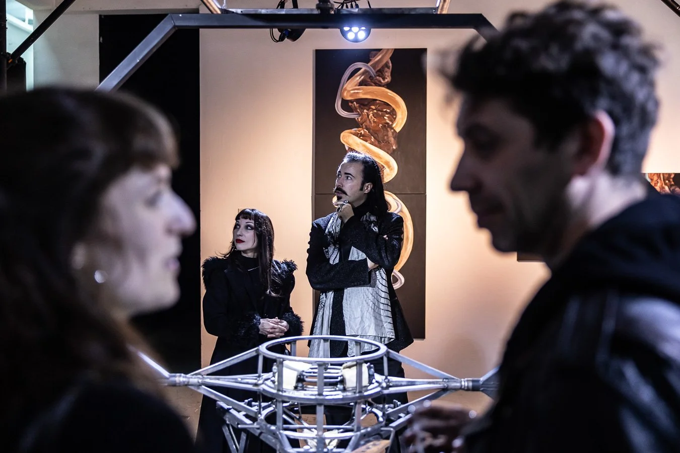 Graukunst: Body / Machine by Maarten Nauw