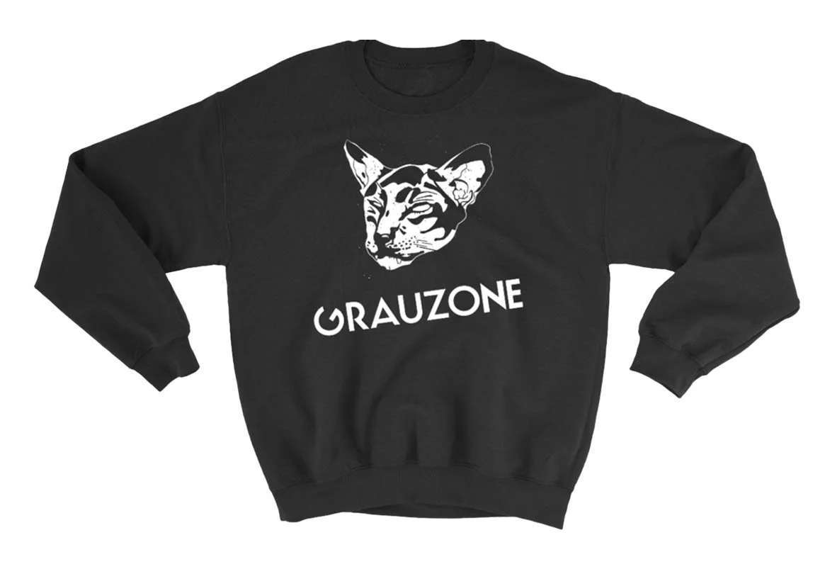 sweater_Zwart_wit_classic.jpg