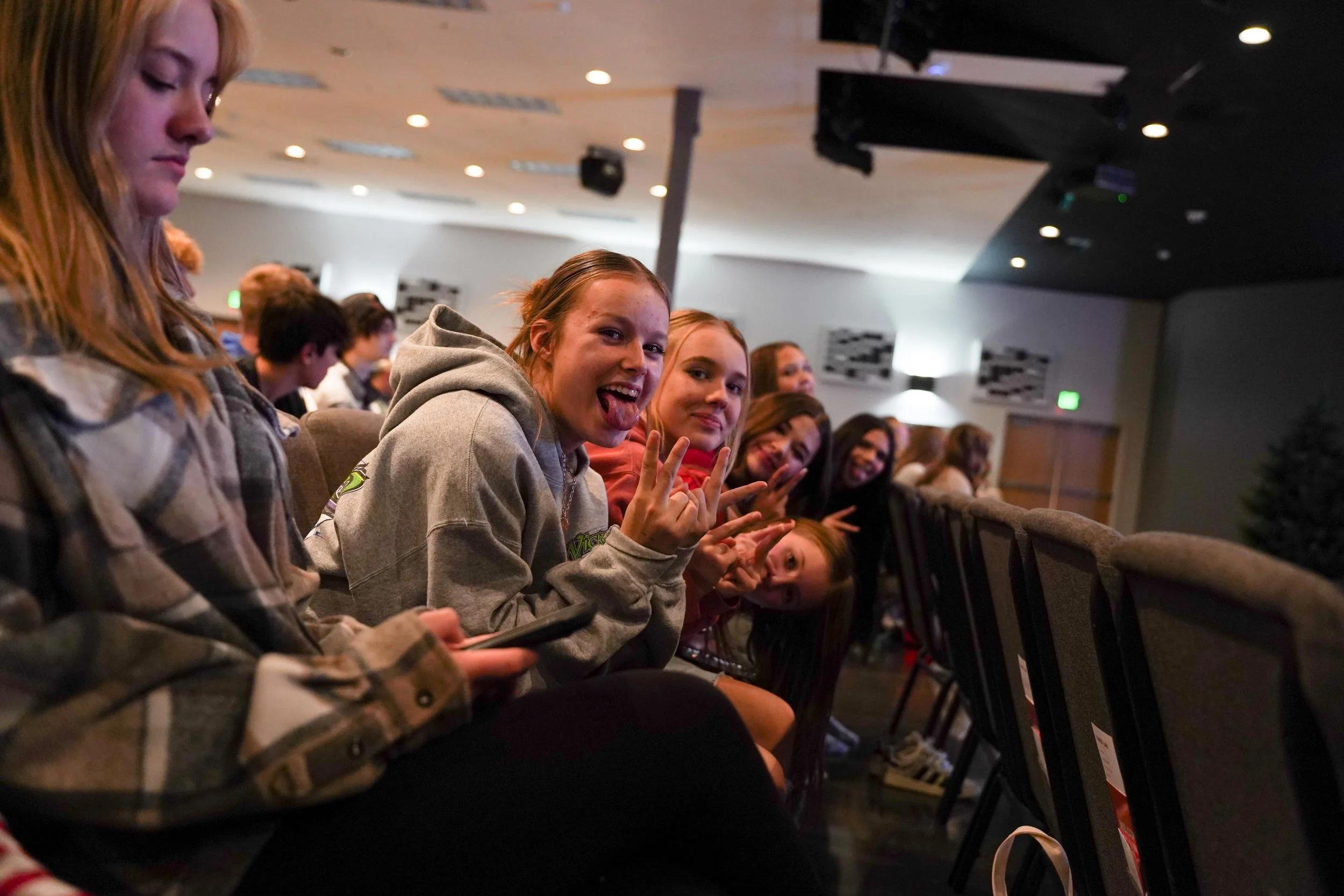 SV - YAYA - 12.17-4.jpg