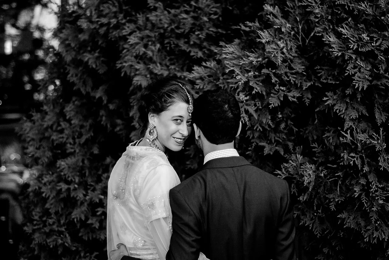 Aminda & Riz - Double Tree Hotel - Celebrating Wedding Day Portraits 