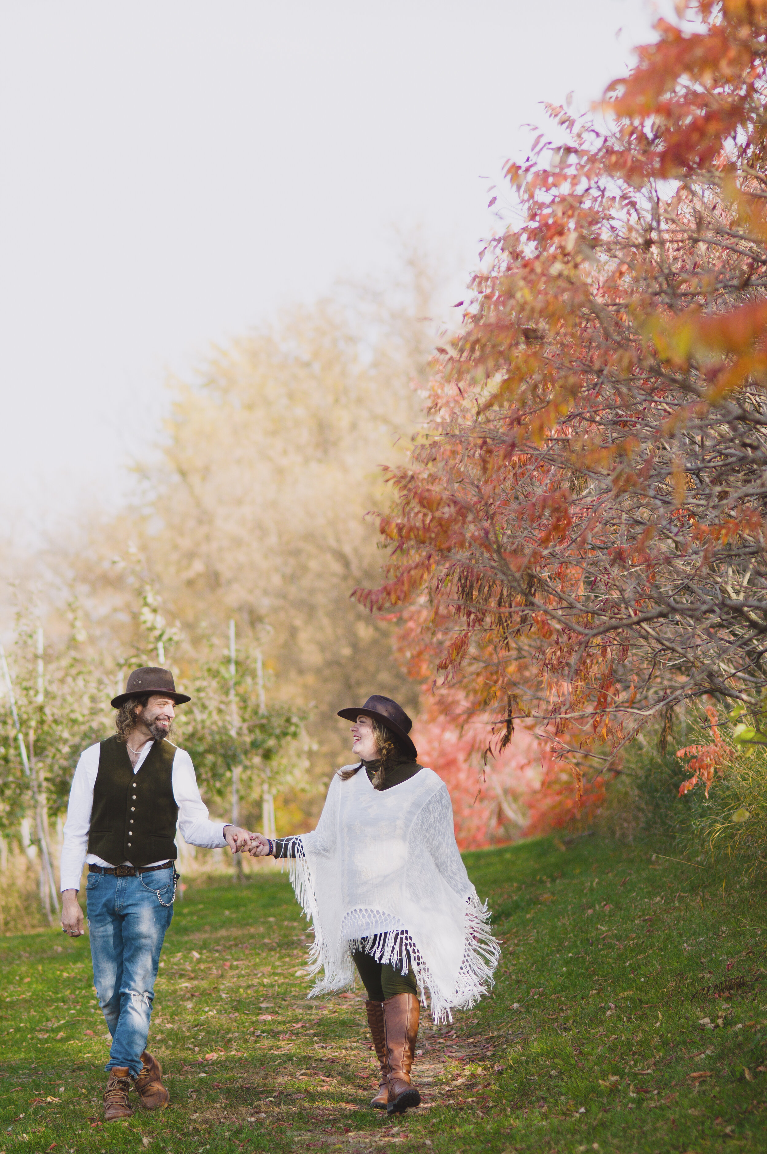 Patrick & Briana Luce Line Orchard Couples Photo Session
