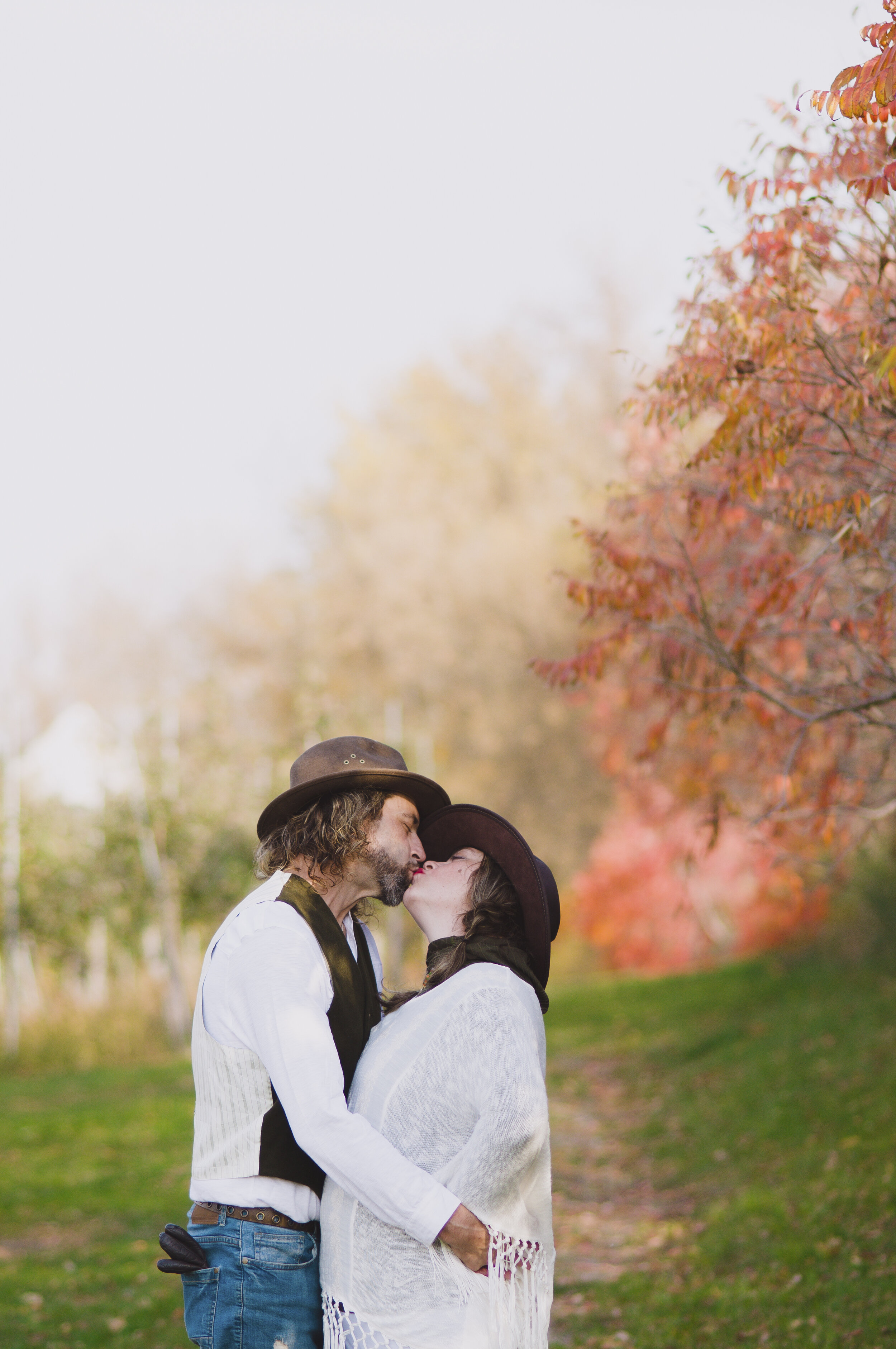 Briana & Patrick Luceline Orchard Couples Portraits