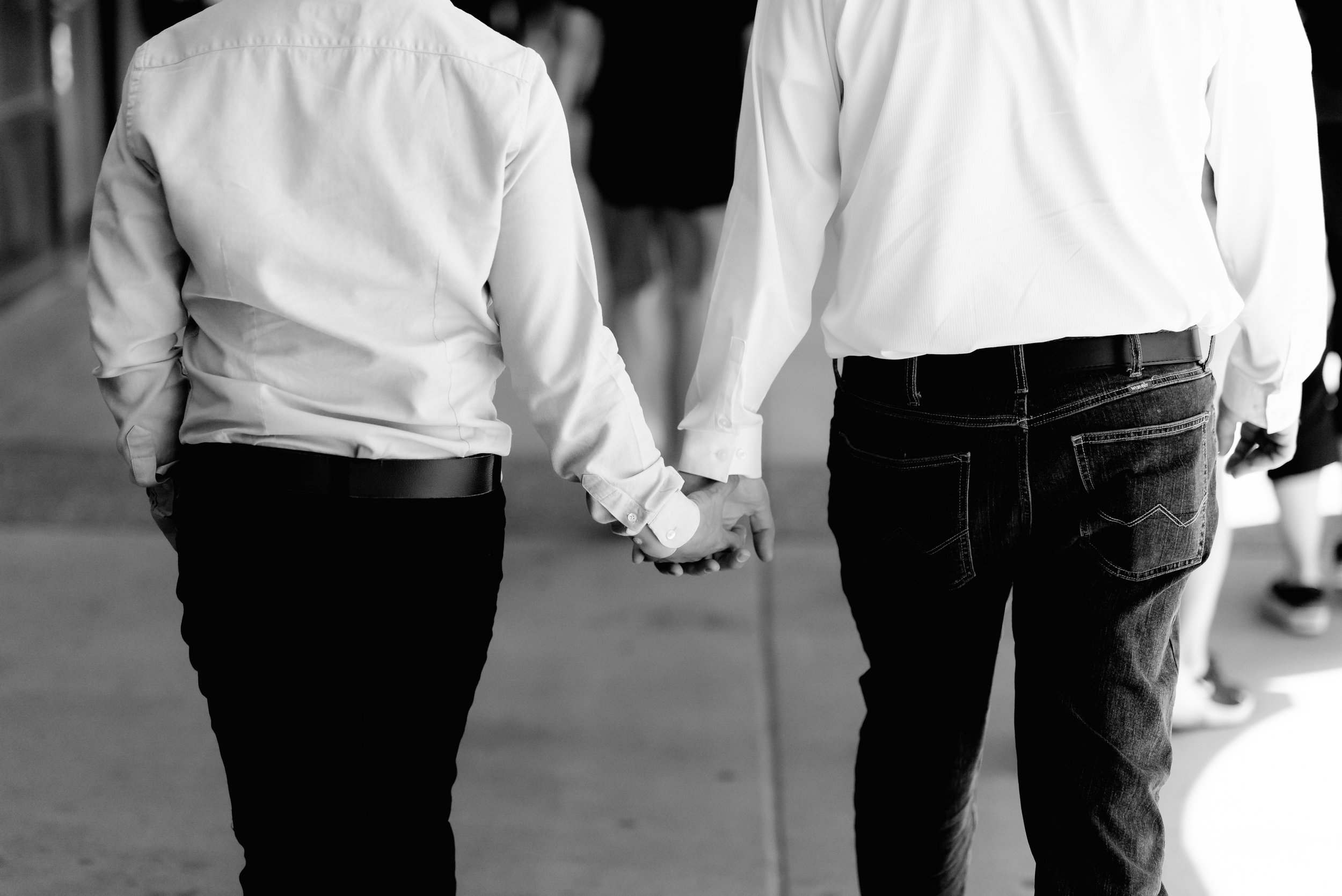 Holding hands with you - Laeti Photography.JPG