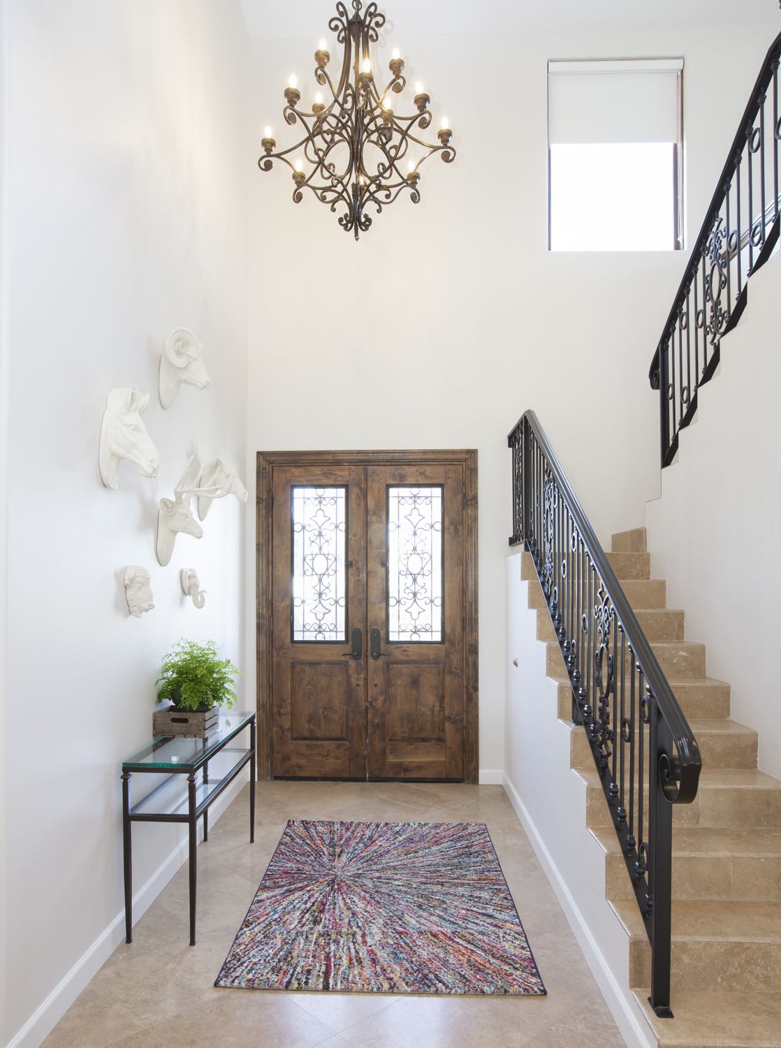 foyer1.jpg