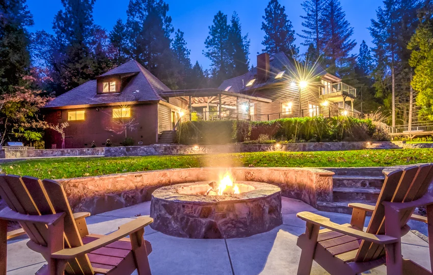 1-fire-pit.jpg