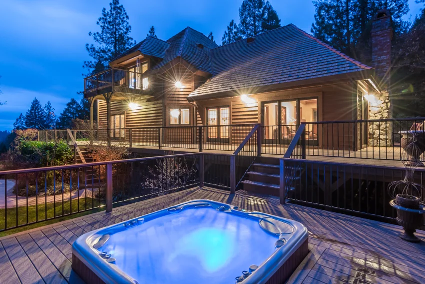 4-jacuzzi.jpg