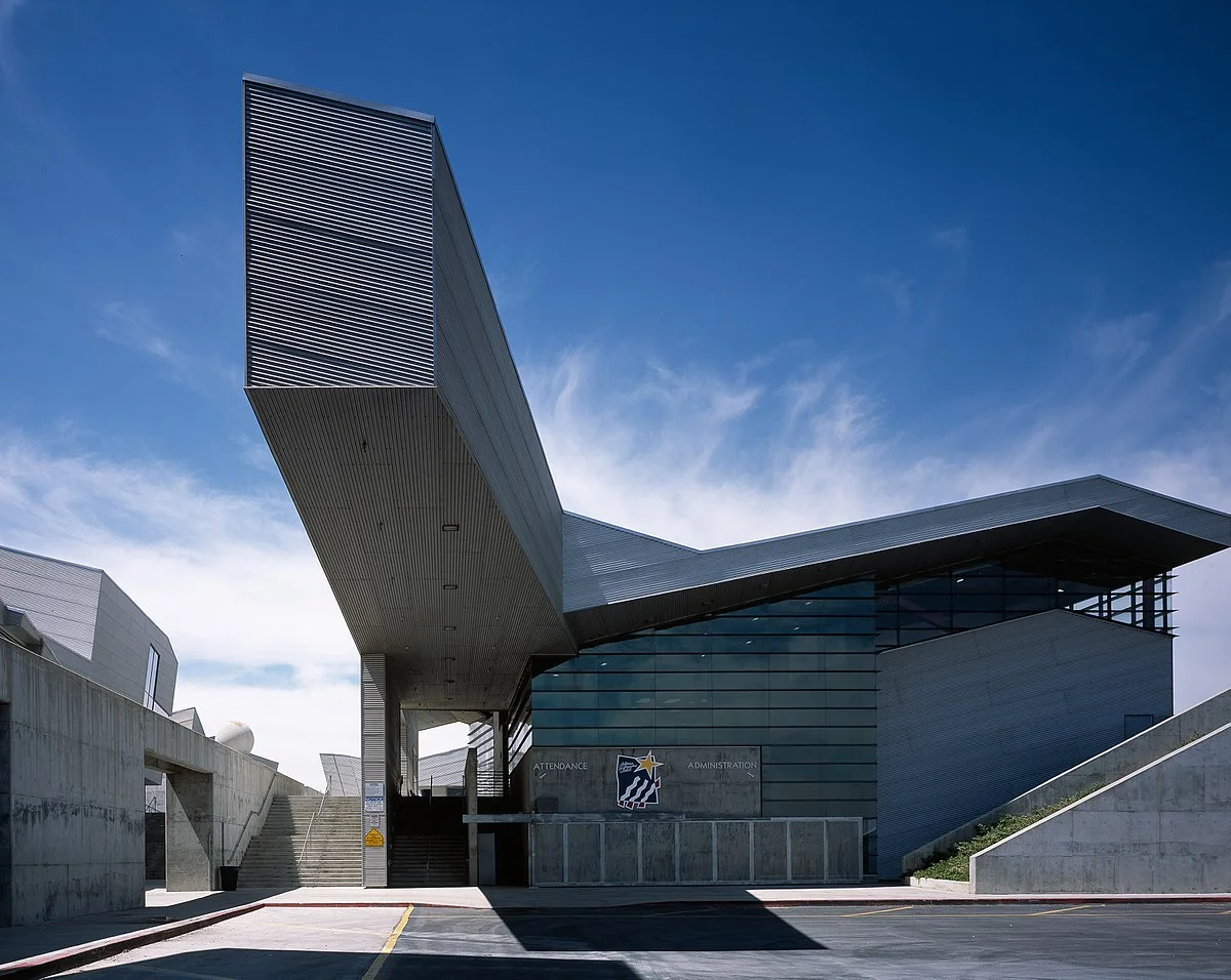 DIAMOND RANCH HIGH SCHOOL