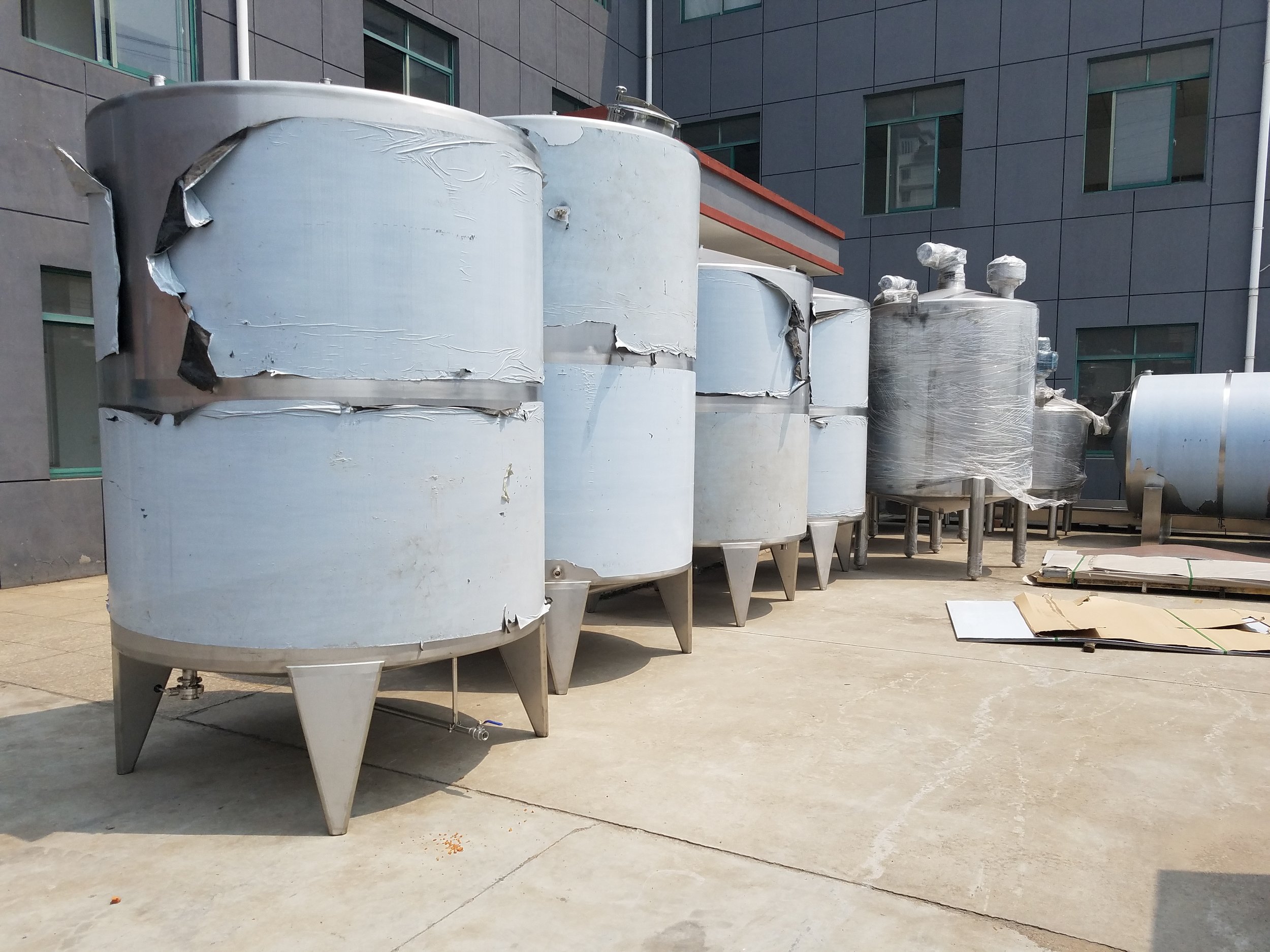 stainless steel vertical storage tanks
