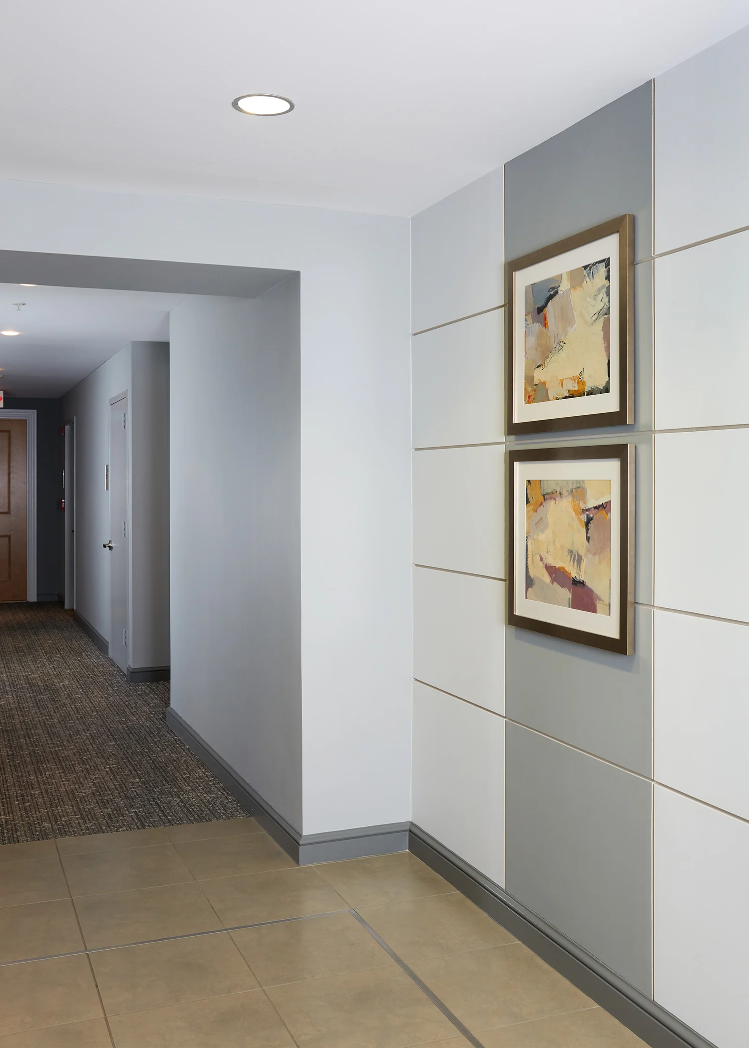 Midtown.Hallway.jpg