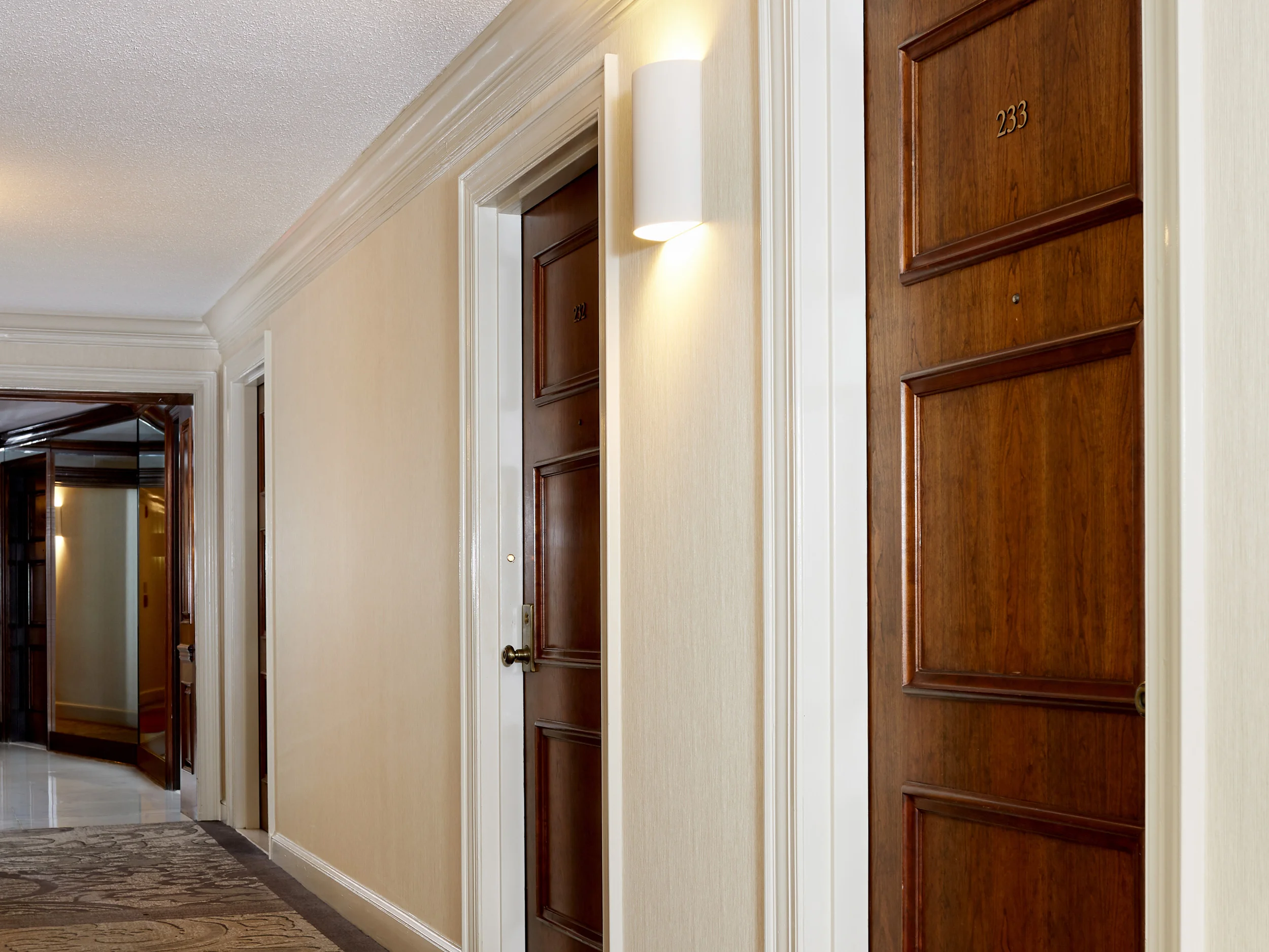 Sutton.hallway.hp.jpg
