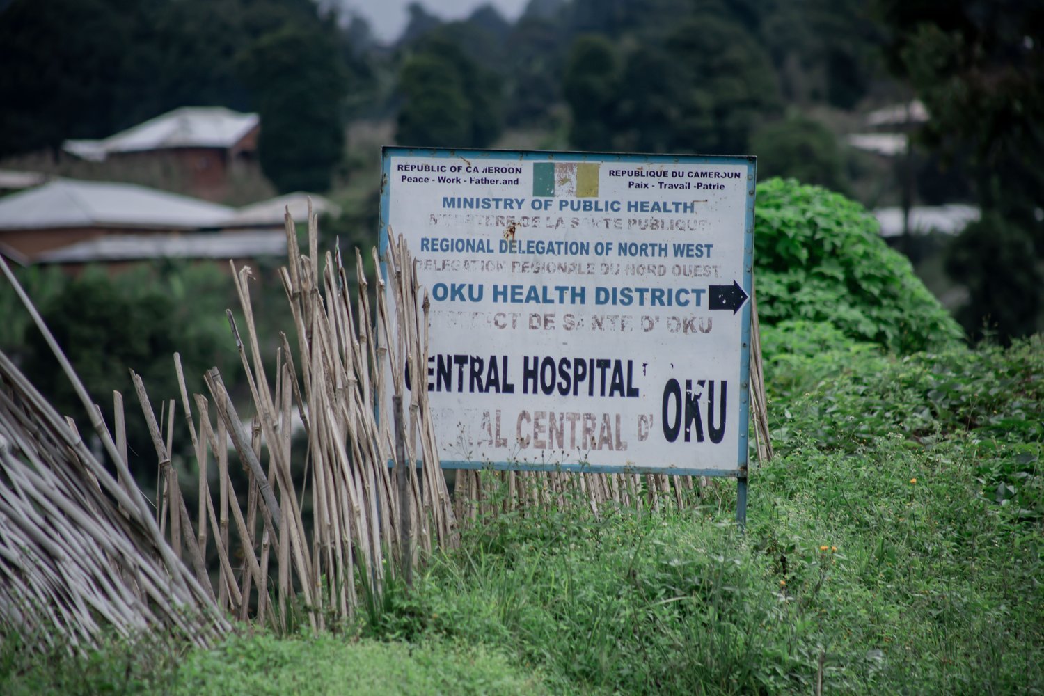 ©Unite+for+Health_Timngum+3D4A0694+hospital+sign.jpg