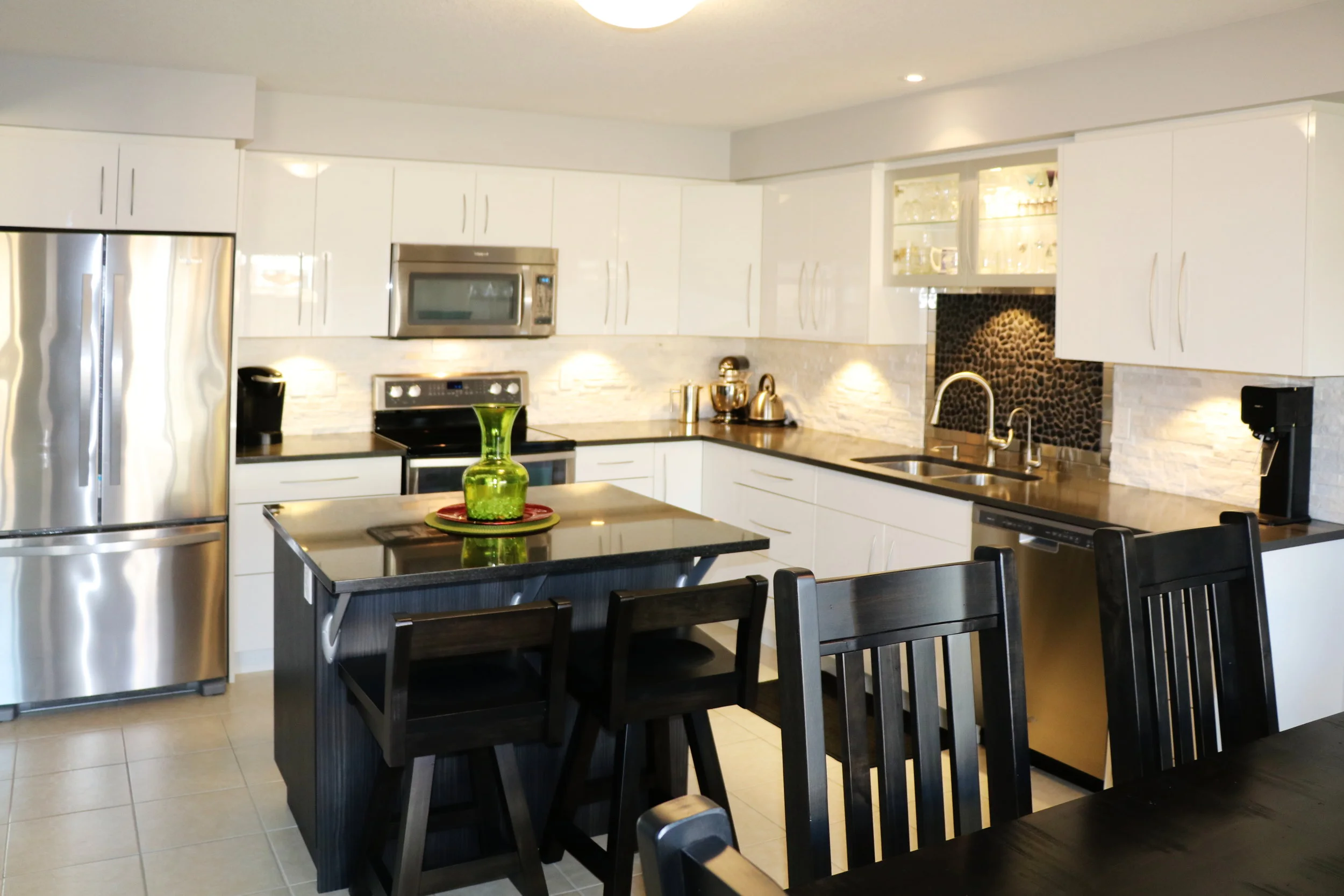 Contemporary Kitchen