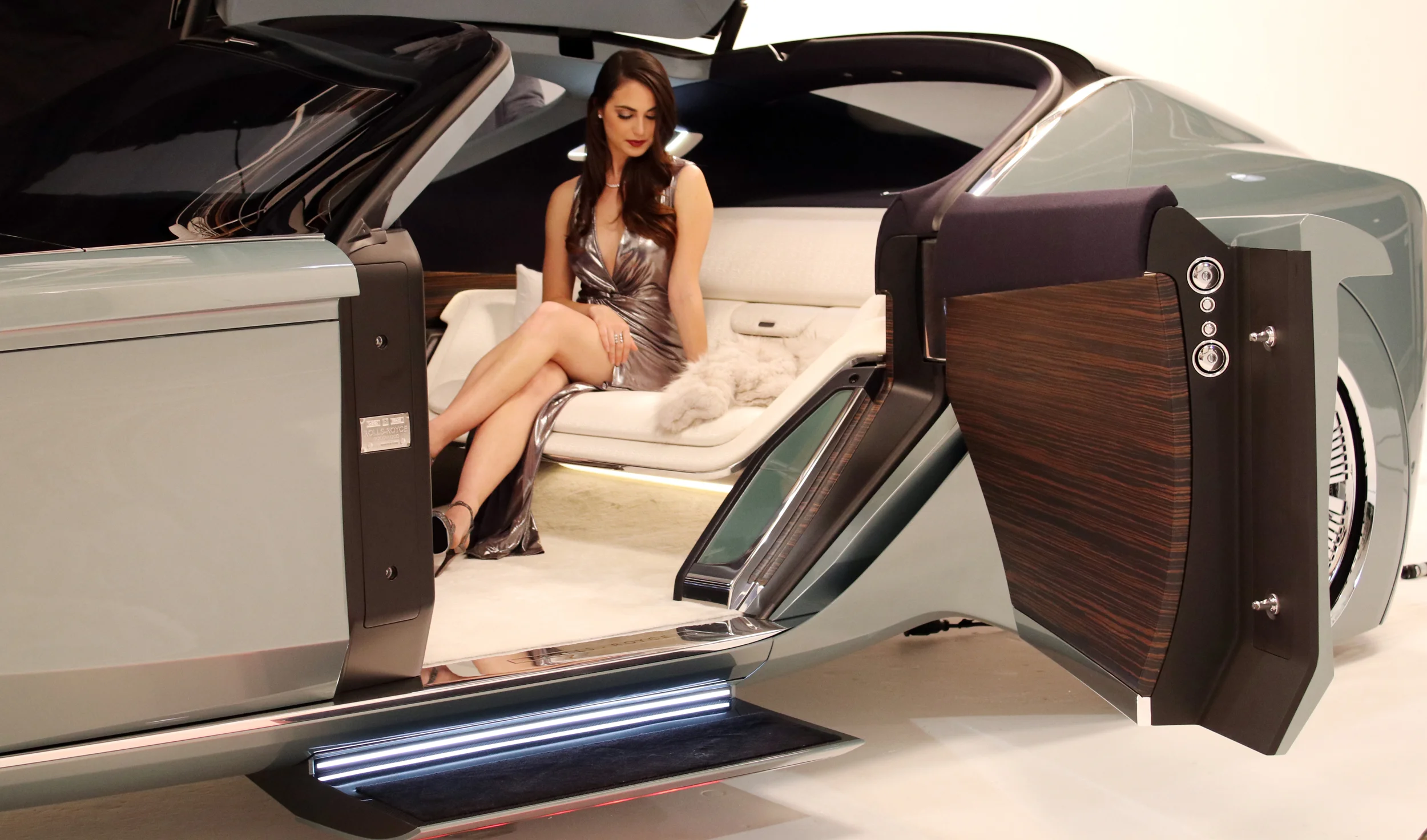 BRILLIANT JEWELRY Exclusively for Rolls-Royce Owners