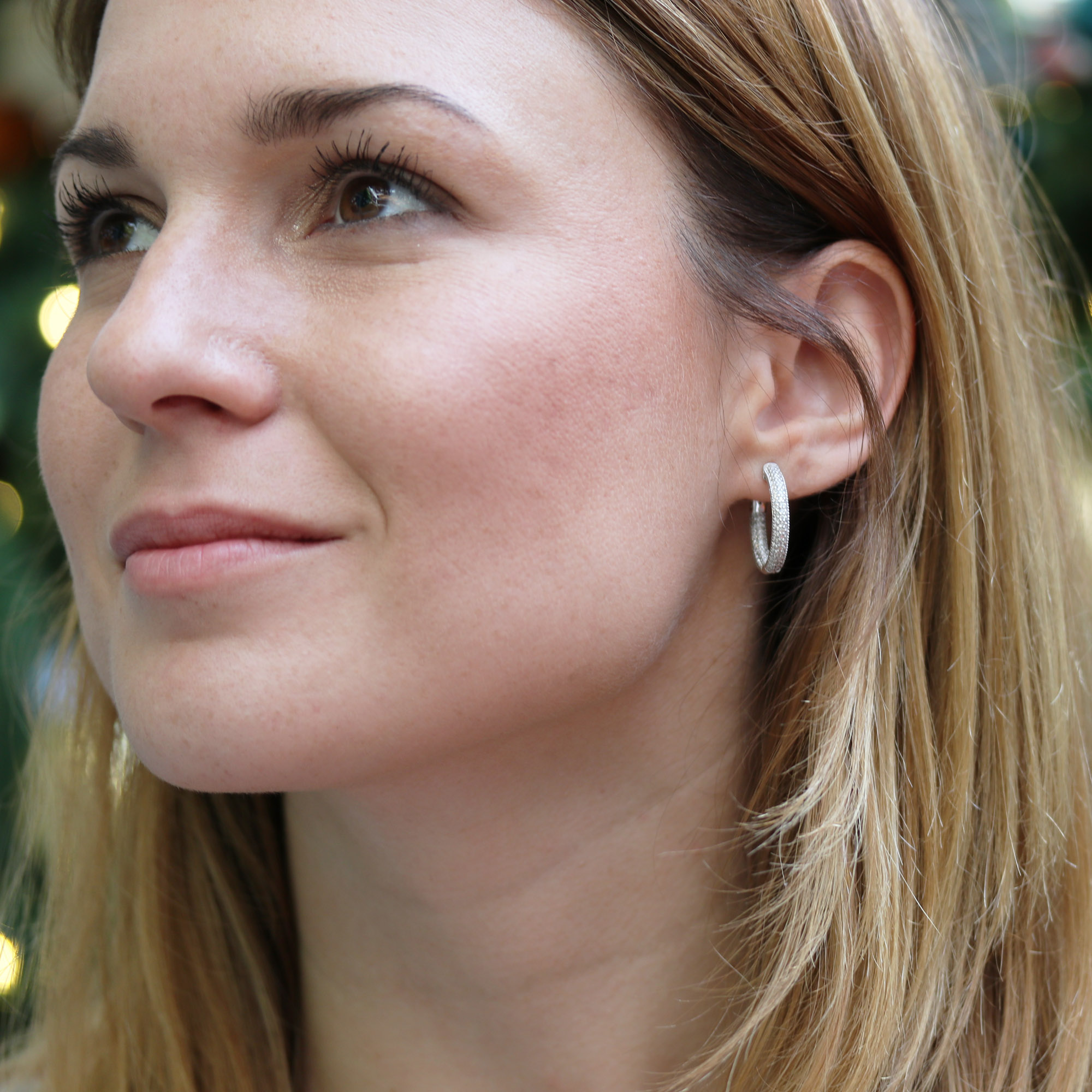 Lab Diamond Pavé Hoops 1.0ctw On Model Design AD202