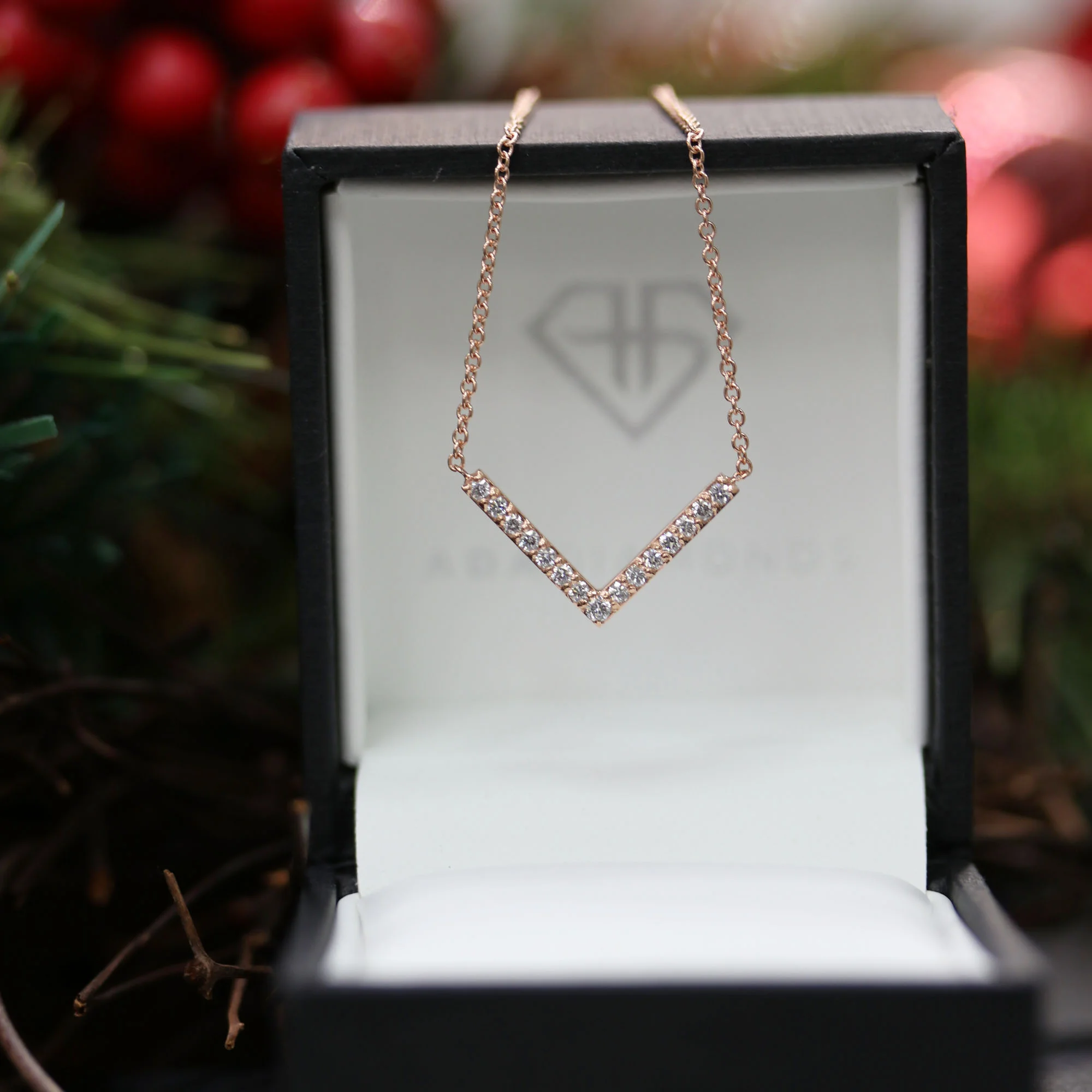 Lab Grown Diamond V Necklace In Rose Gold In Box Design AD120
