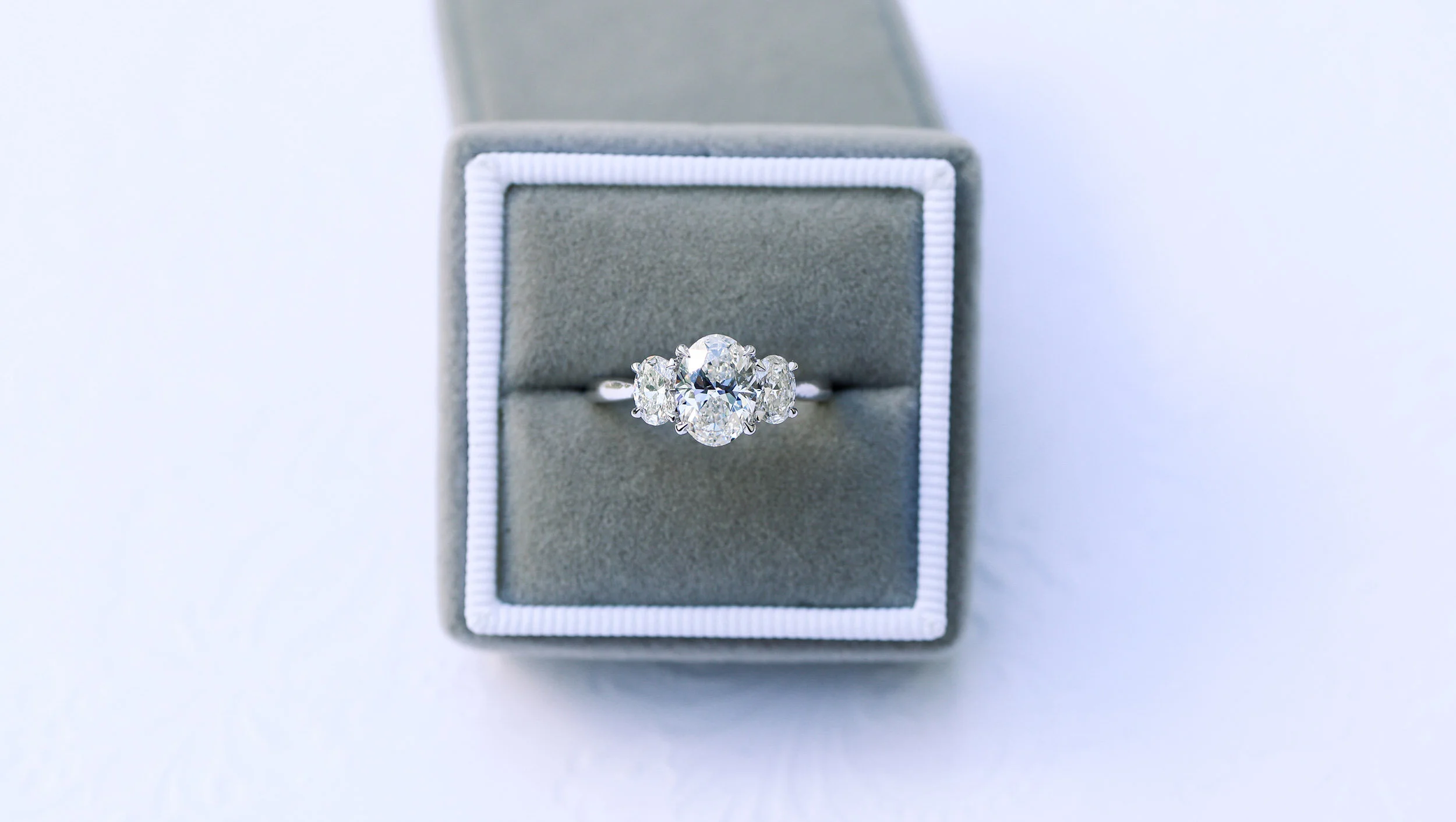 Blue Nuance in Lab Diamonds