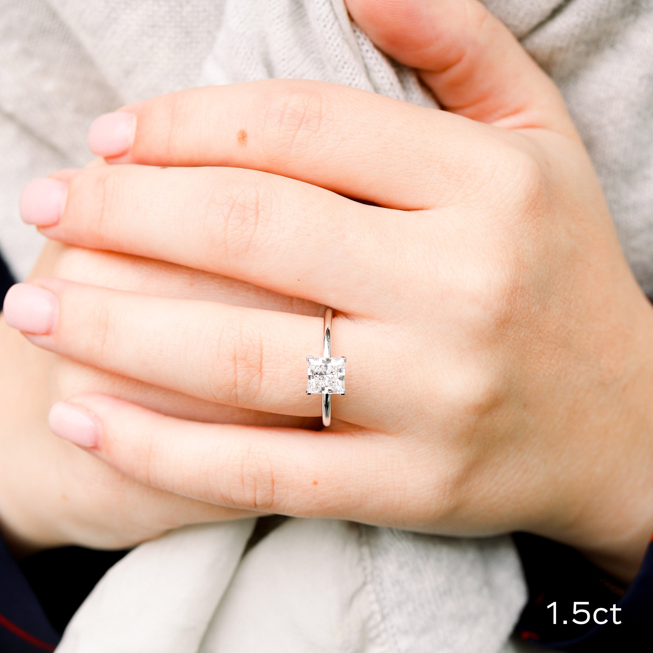 hvid jævnt Rettidig Princess Classic Four Prong Solitaire | Custom Lab Diamond Engagement Ring