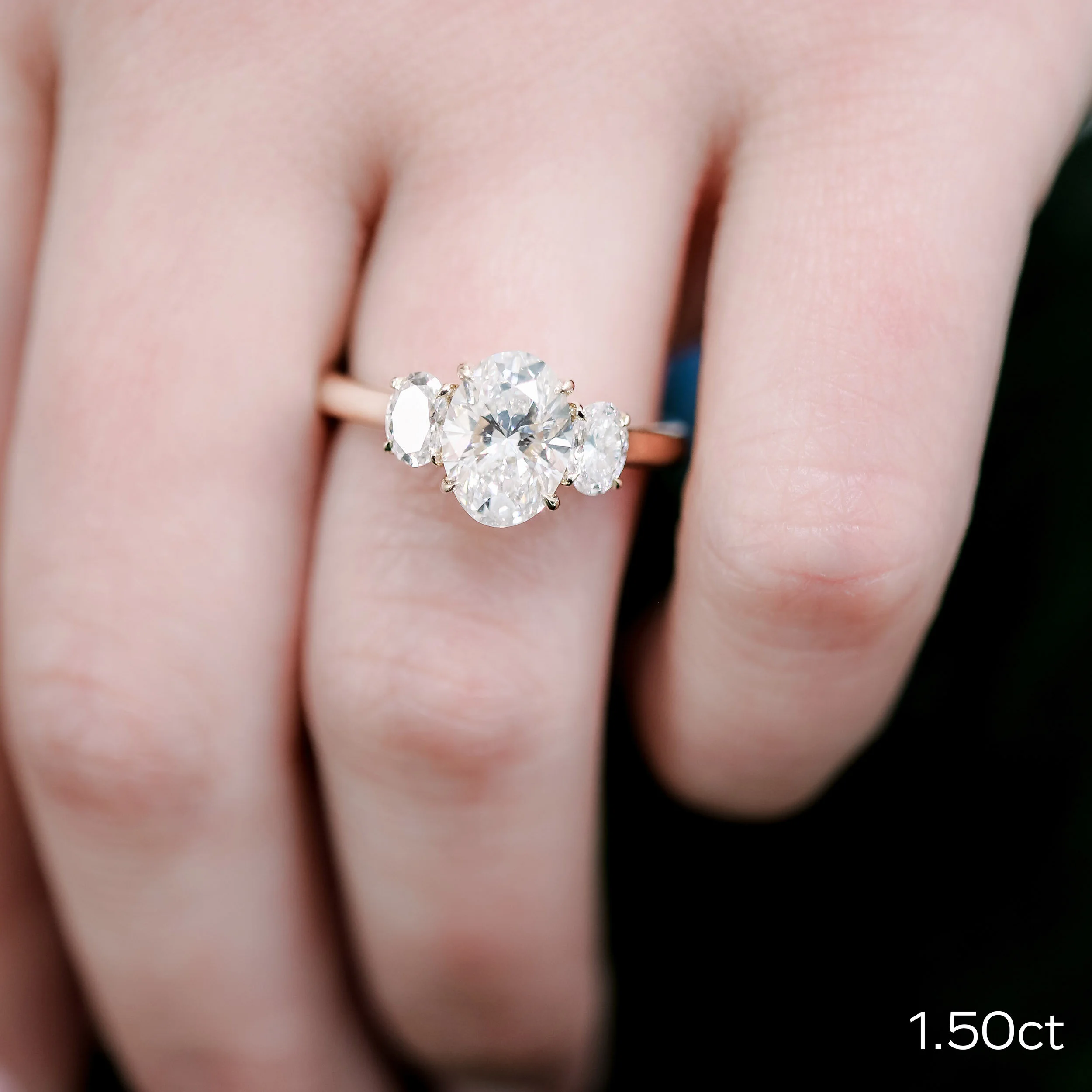 Oval Three Stone Setting