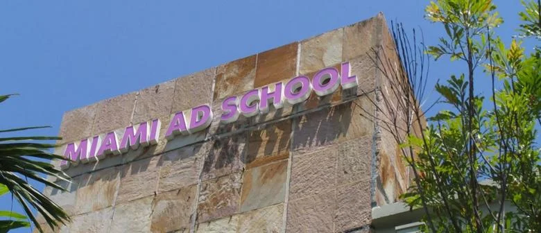 winner_detail_slideshow_miamisign12.jpg