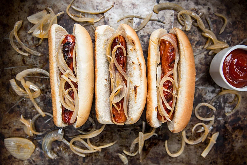 26_Recetario Weber_Hot Dogs Estilo New York-800.jpg
