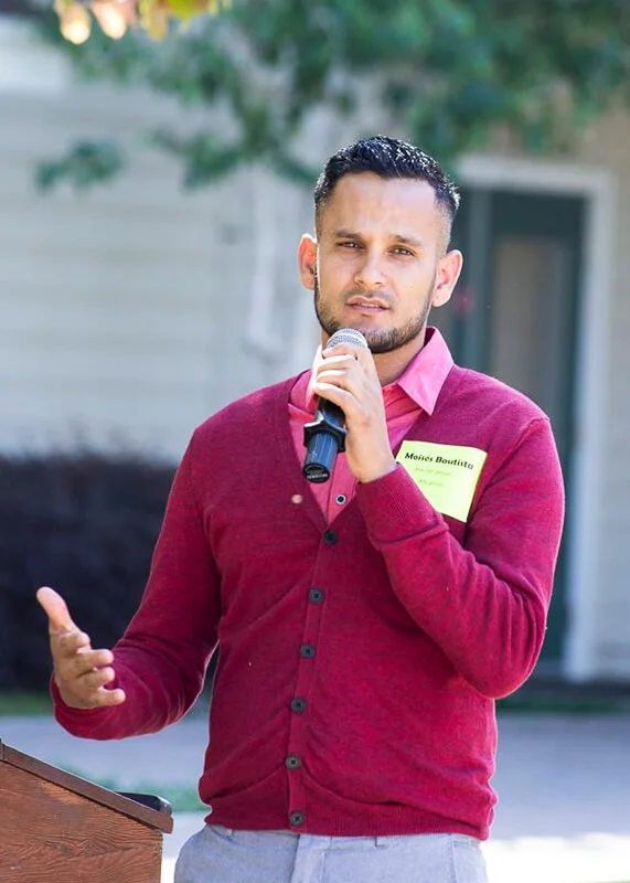 SASS_Alum Stories_Moises Bautista_800_72ppi-.jpg